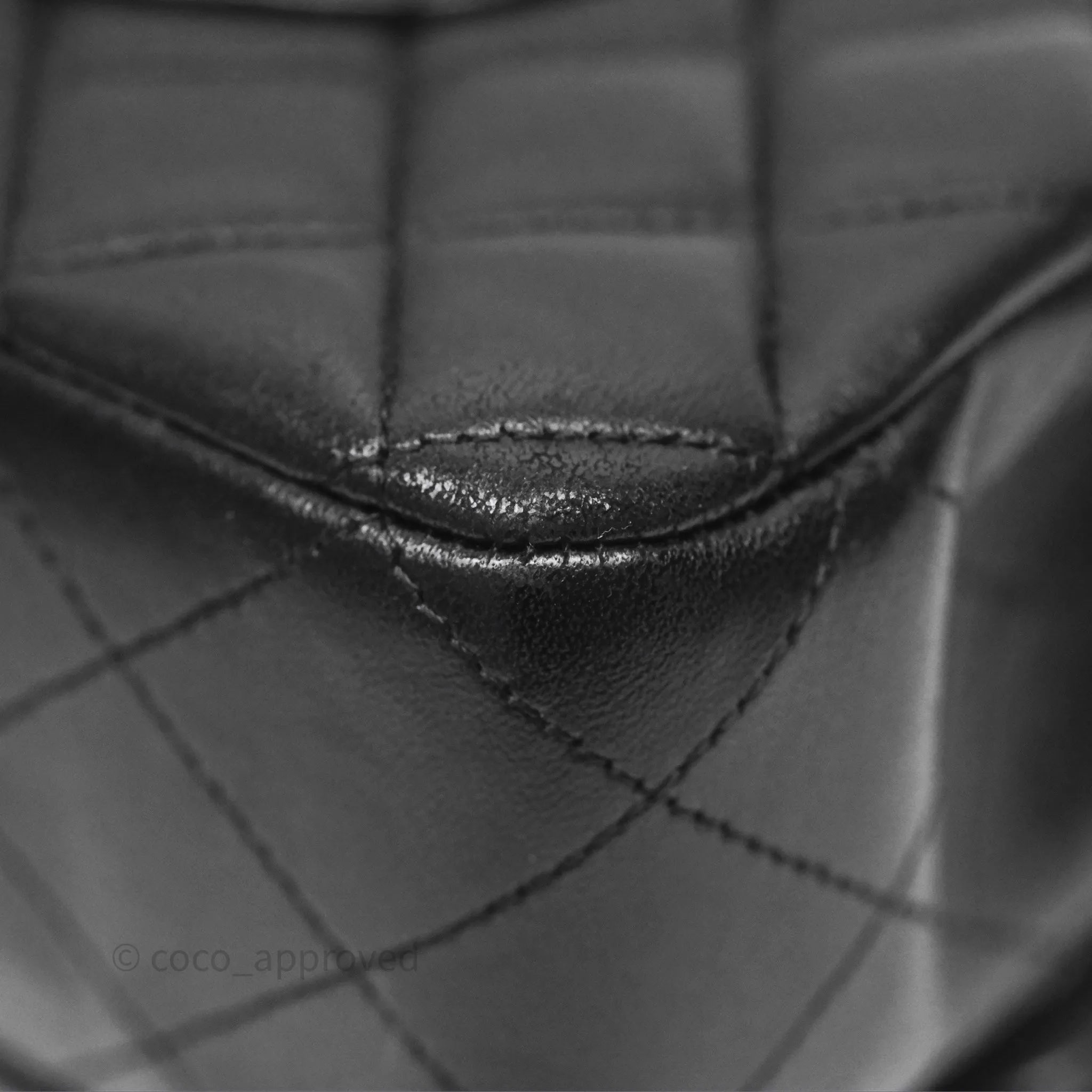 Chanel Classic M/L Medium Flap Quilted Black Lambskin Silver Hardware