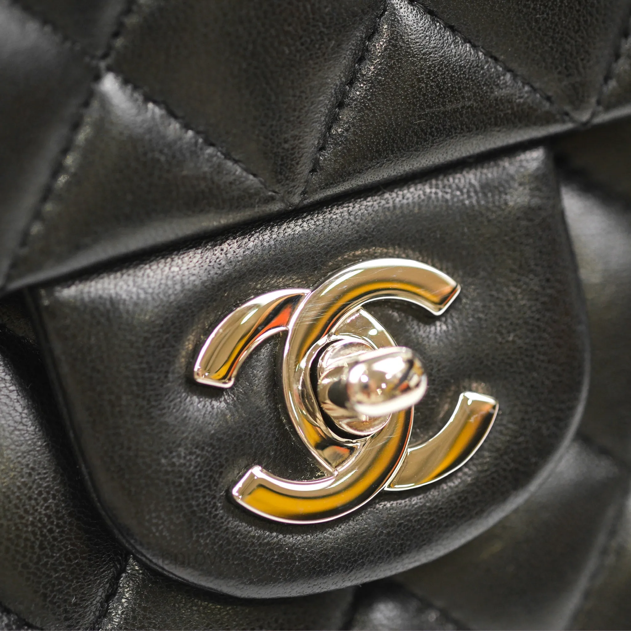 Chanel Classic M/L Medium Flap Quilted Black Lambskin Silver Hardware