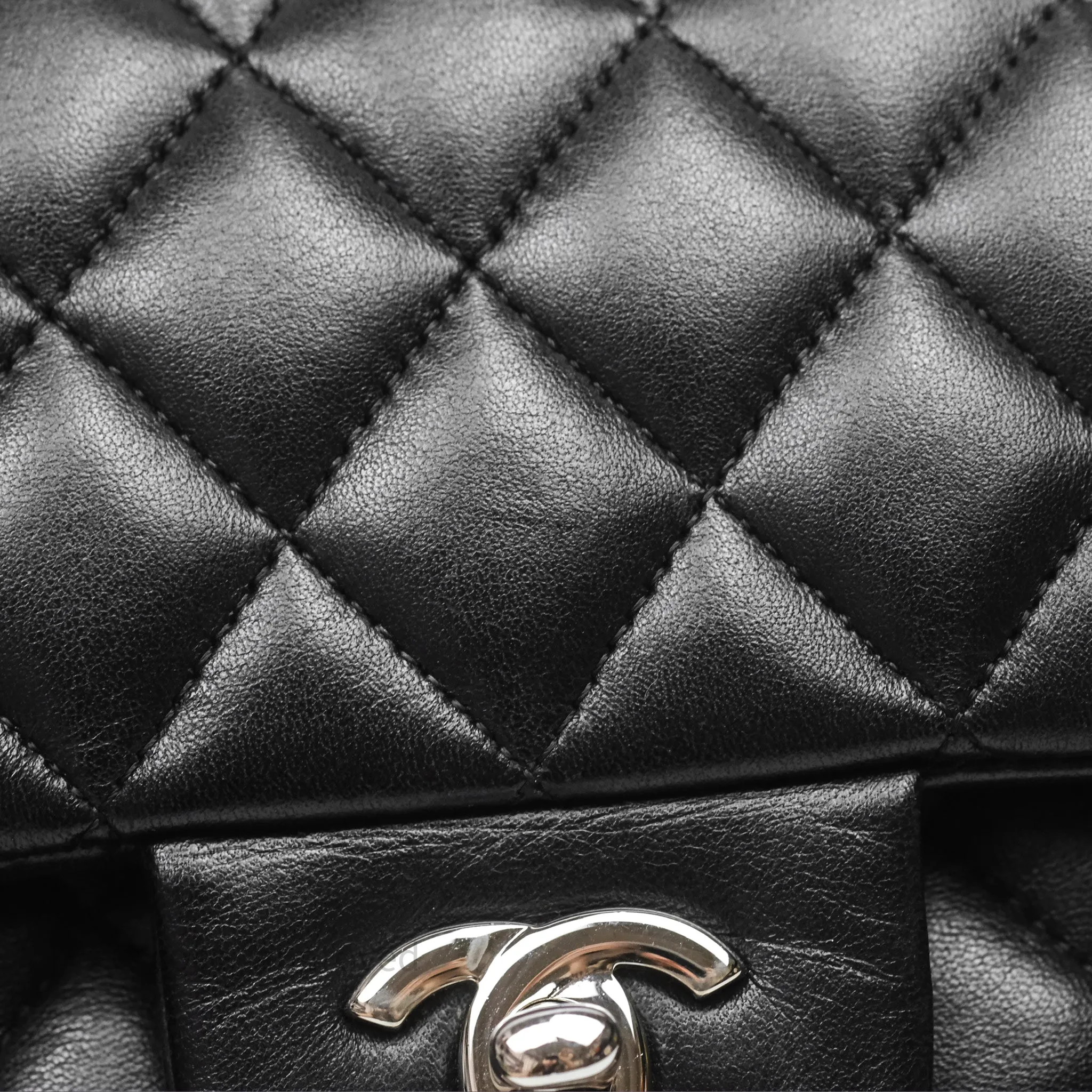 Chanel Classic M/L Medium Flap Quilted Black Lambskin Silver Hardware