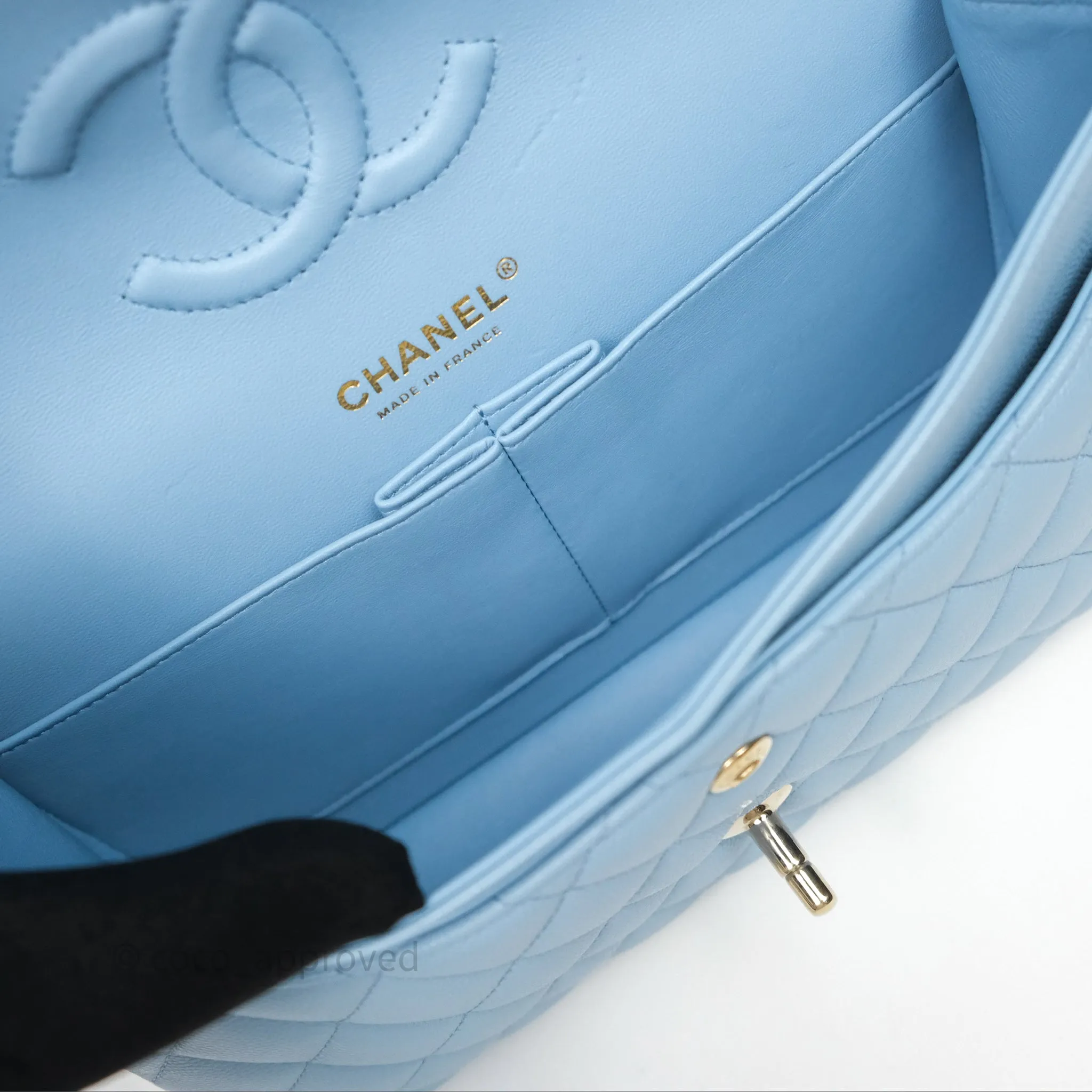 Chanel Classic M/L Medium Flap Quilted Blue Caviar Gold Hardware