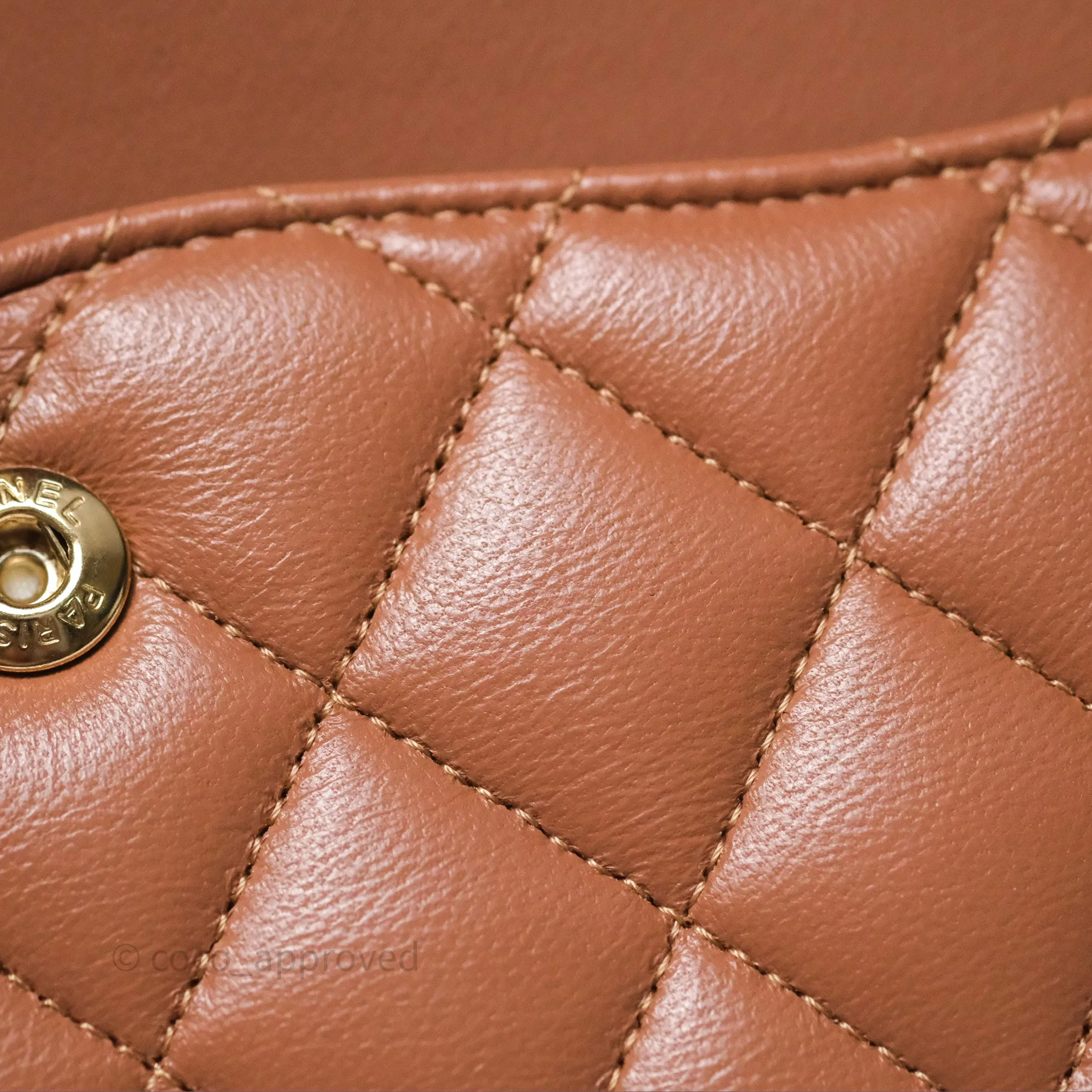 Chanel Classic M/L Medium Flap Quilted Dark Beige Caramel Lambskin Gold Hardware