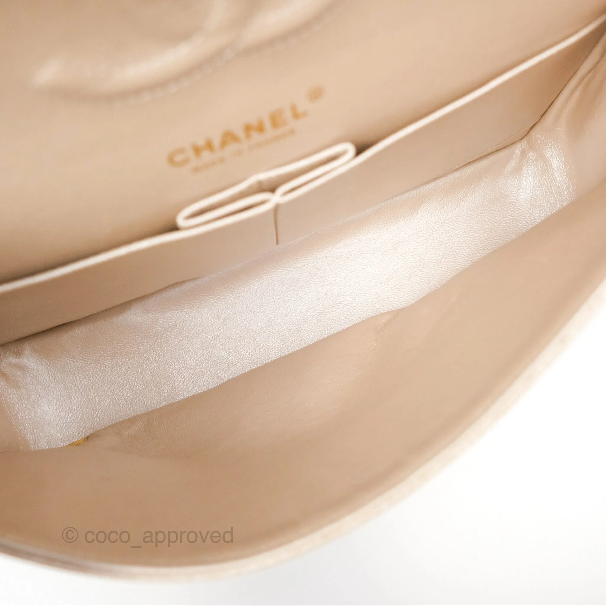 Chanel Classic M/L Medium Flap Quilted Pearly Ivory Beige Caviar Matte Gold Hardware 12P