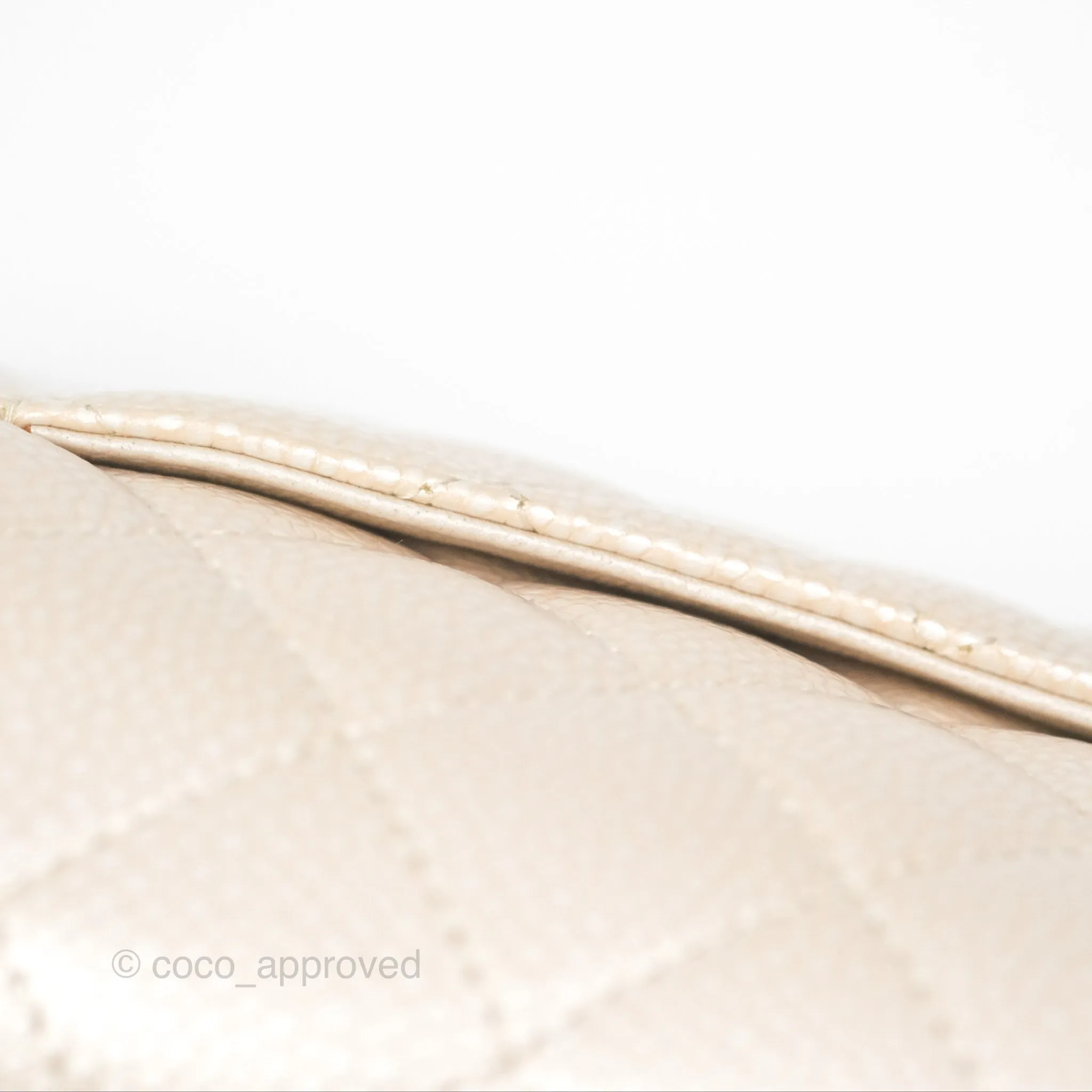 Chanel Classic M/L Medium Flap Quilted Pearly Ivory Beige Caviar Matte Gold Hardware 12P