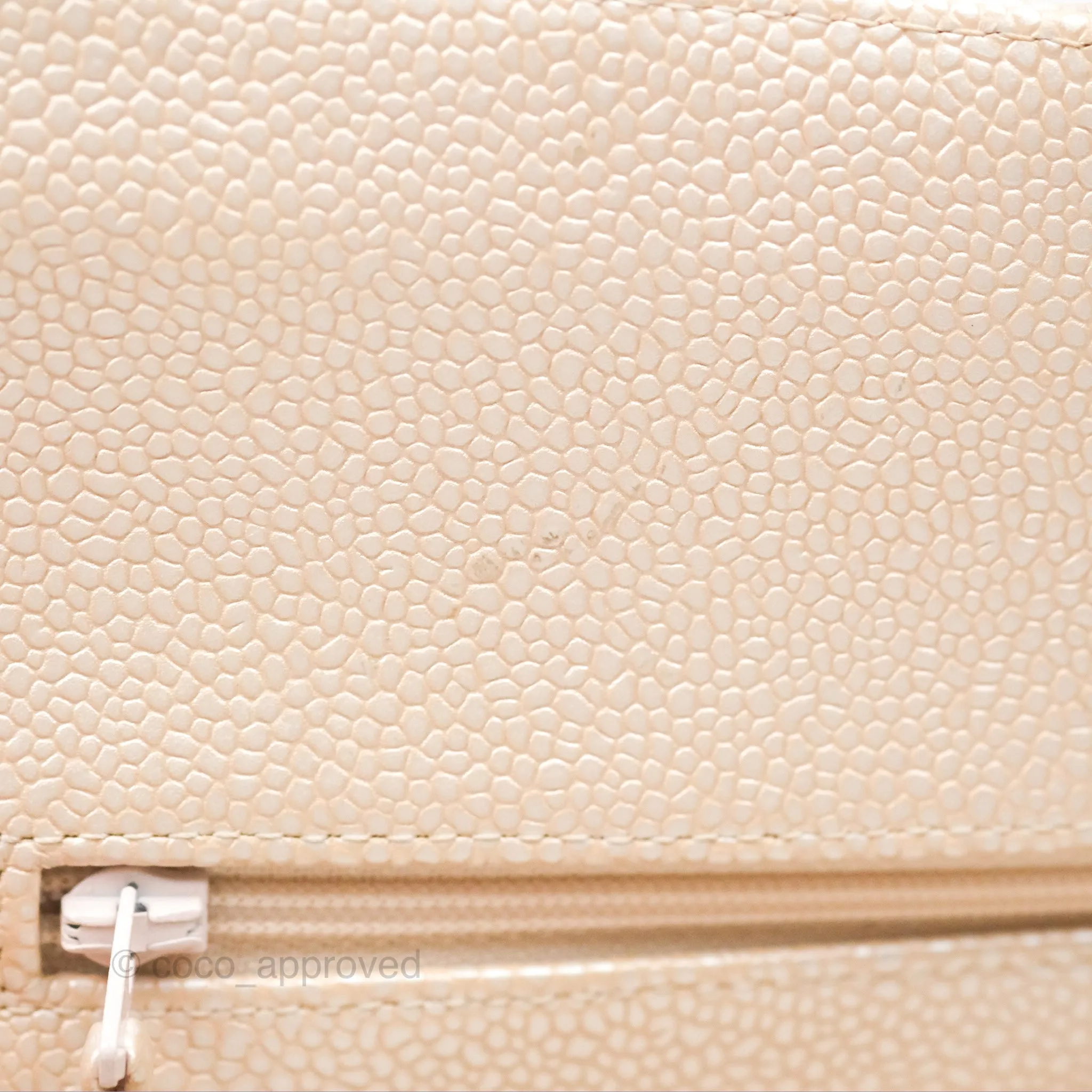 Chanel Classic M/L Medium Flap Quilted Pearly Ivory Beige Caviar Matte Gold Hardware 12P