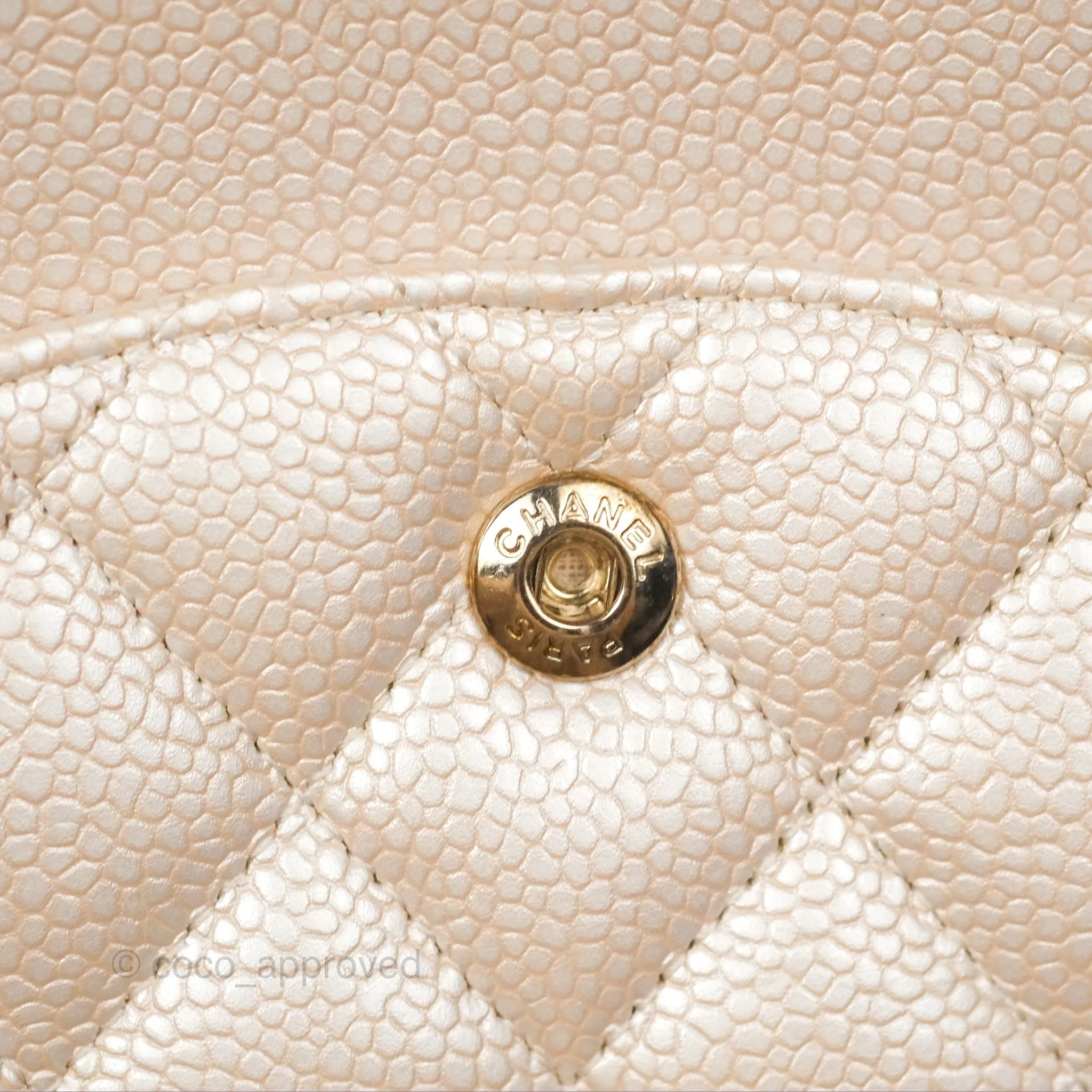 Chanel Classic M/L Medium Flap Quilted Pearly Ivory Beige Caviar Matte Gold Hardware 12P