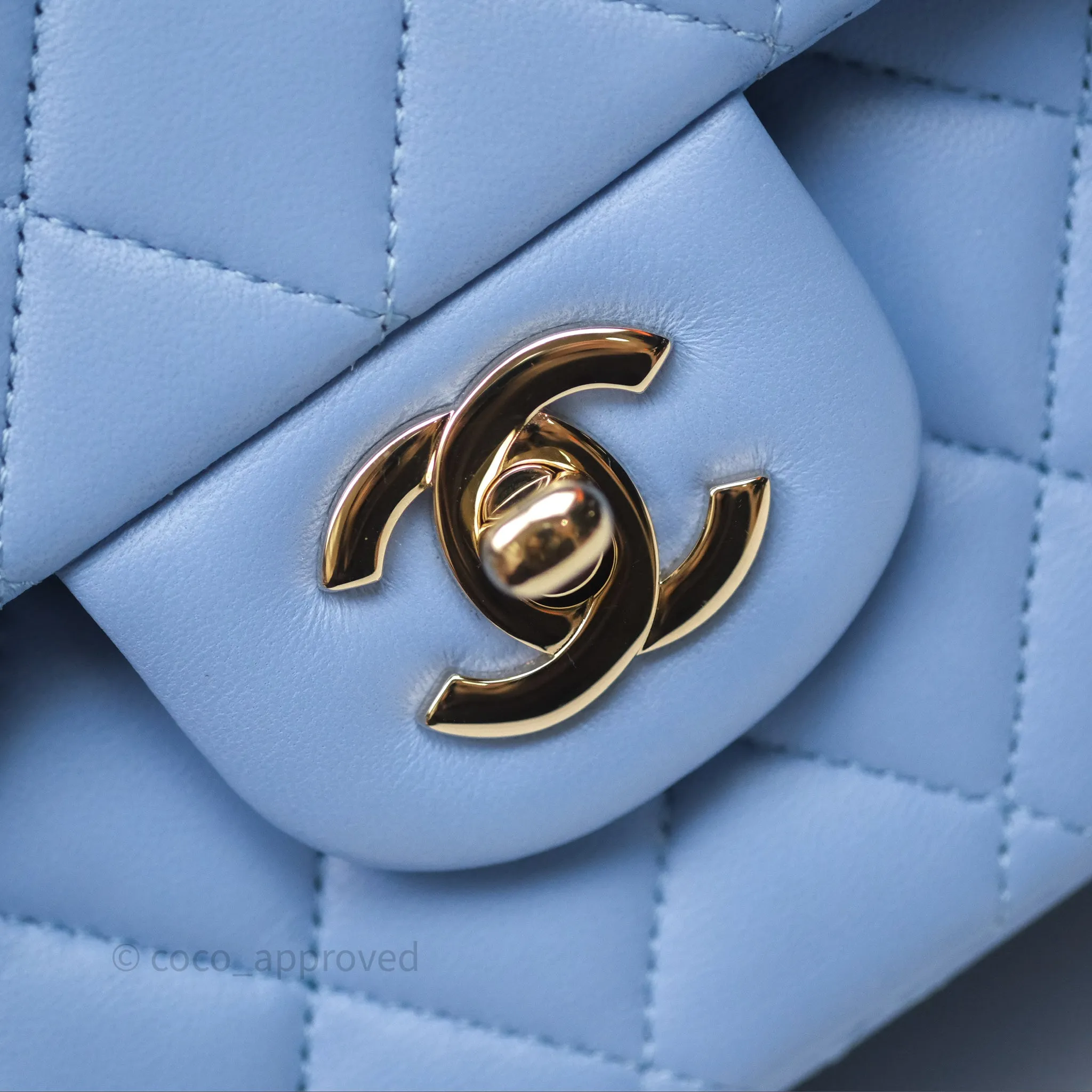 Chanel Classic M/L Medium Flap Quilted Sky Blue Lambskin Gold Hardware