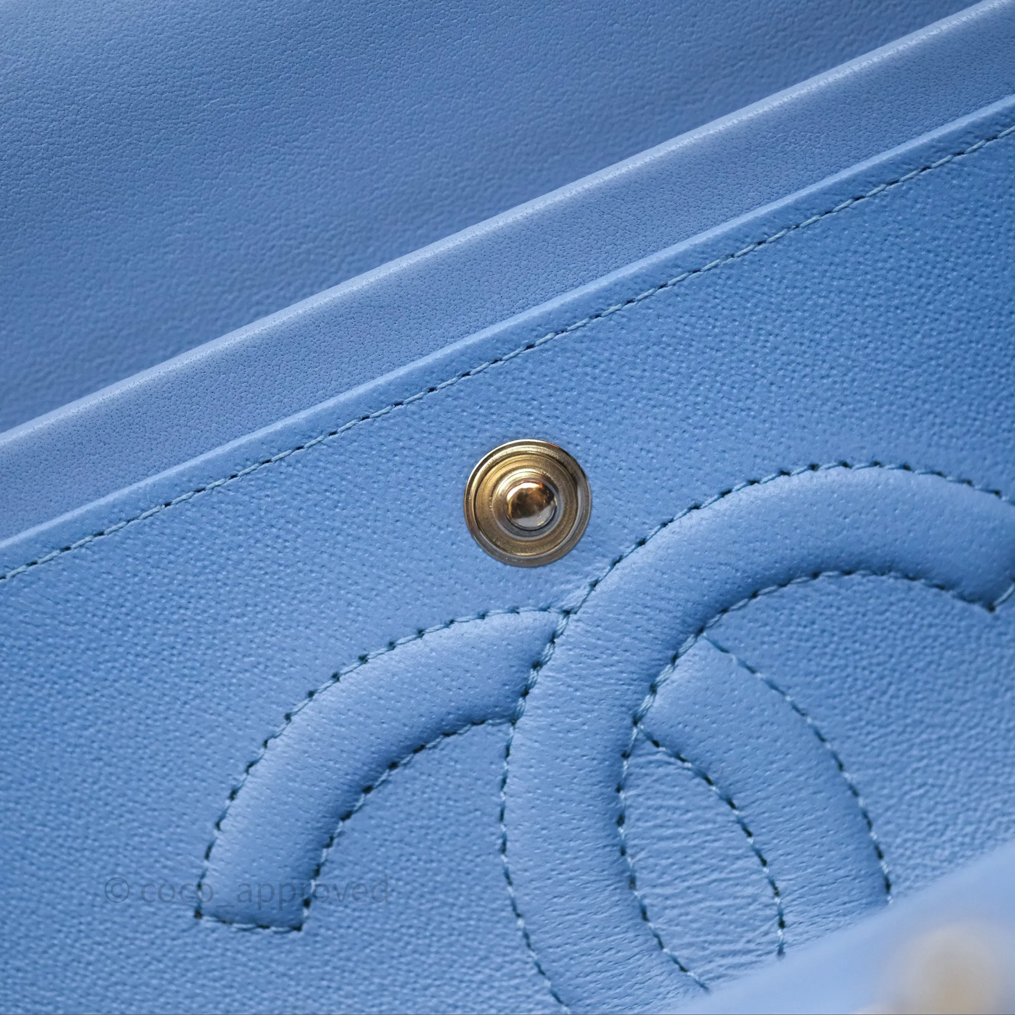 Chanel Classic M/L Medium Flap Quilted Sky Blue Lambskin Gold Hardware