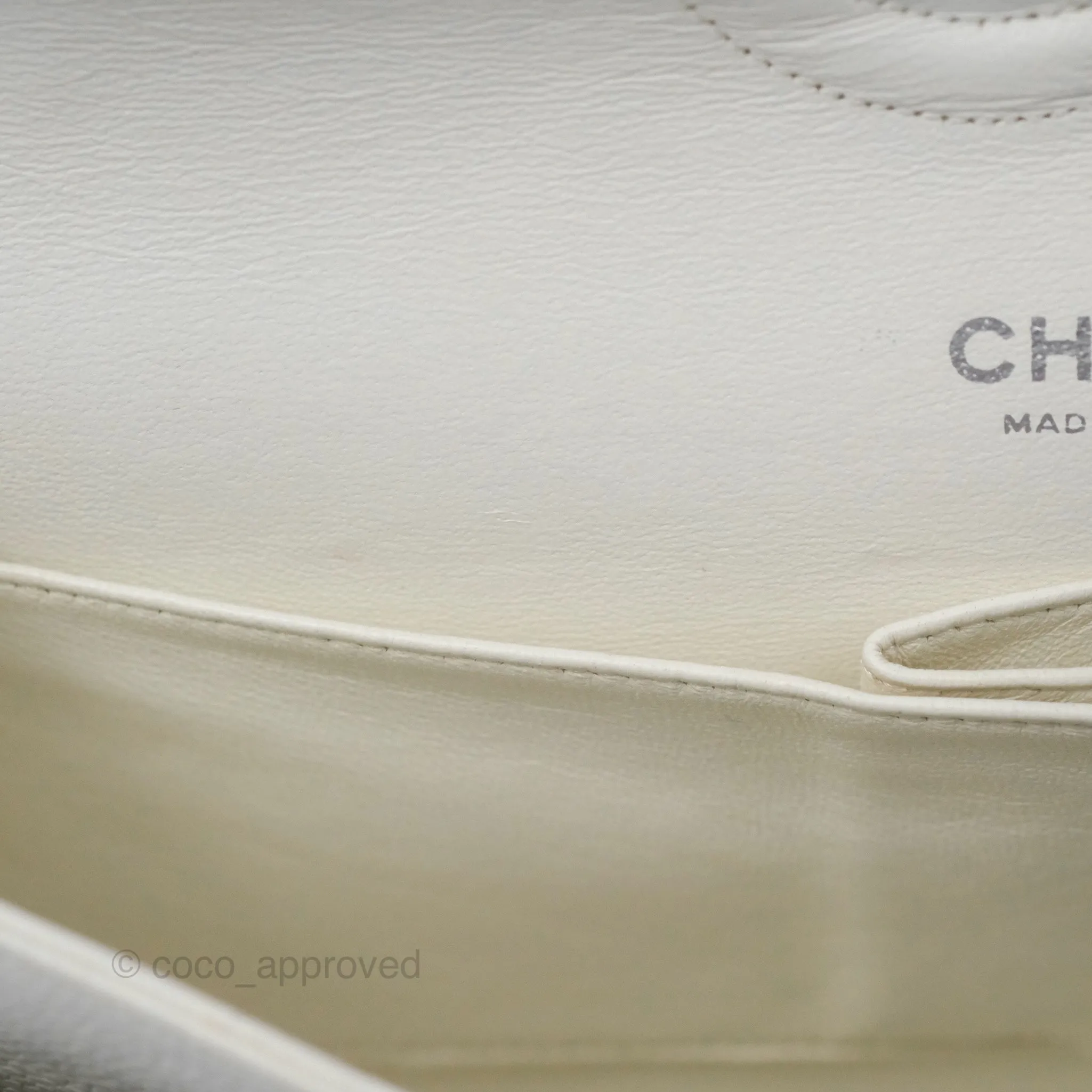 Chanel Classic M/L Medium Flap Quilted White Caviar Silver Hardware
