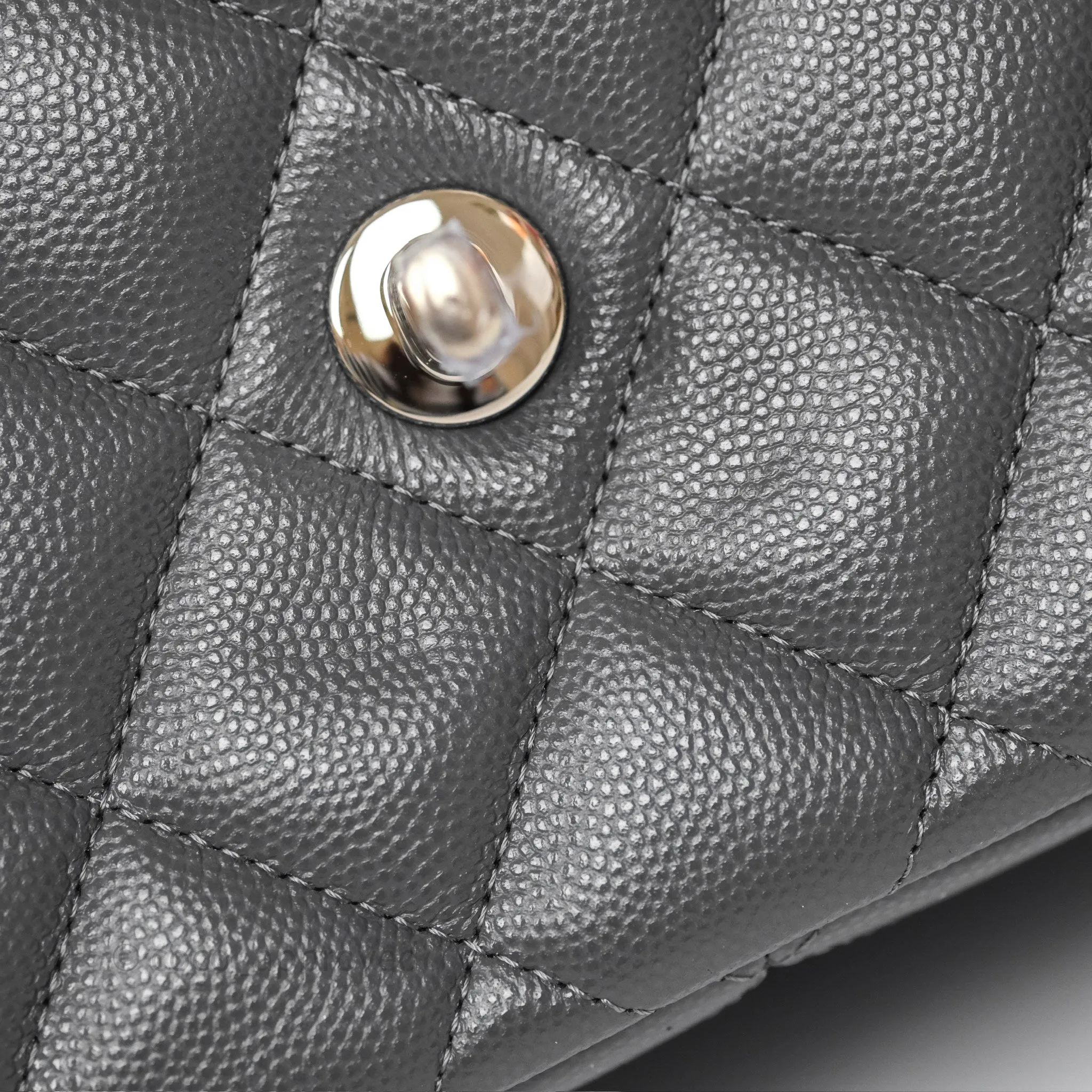 Chanel Jumbo Classic Double Flap Quilted Dark Grey Caviar Gold Hardware⁣⁣