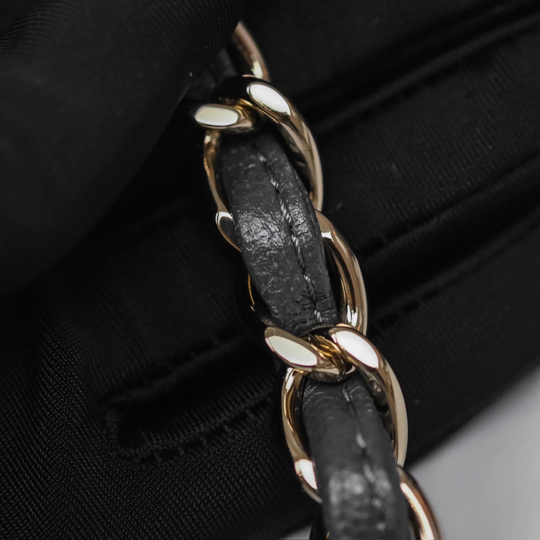 Chanel Jumbo Classic Double Flap Quilted Dark Grey Caviar Gold Hardware⁣⁣