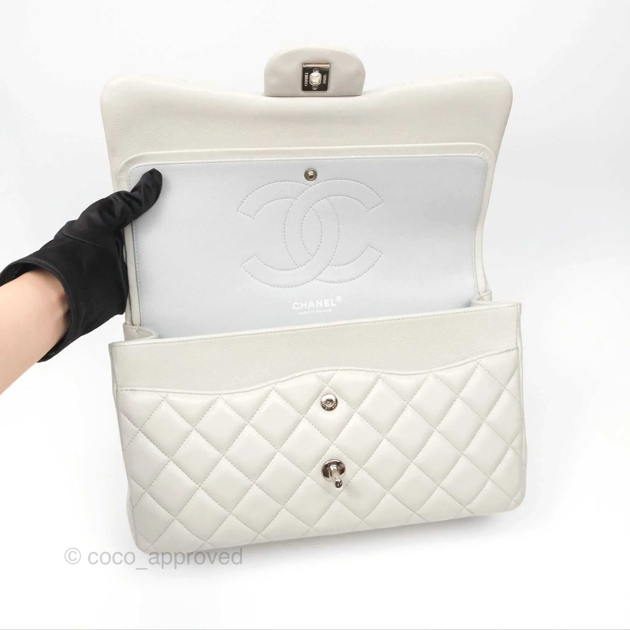 Chanel Jumbo Double Flap Light Grey Caviar Silver Hardware⁣⁣