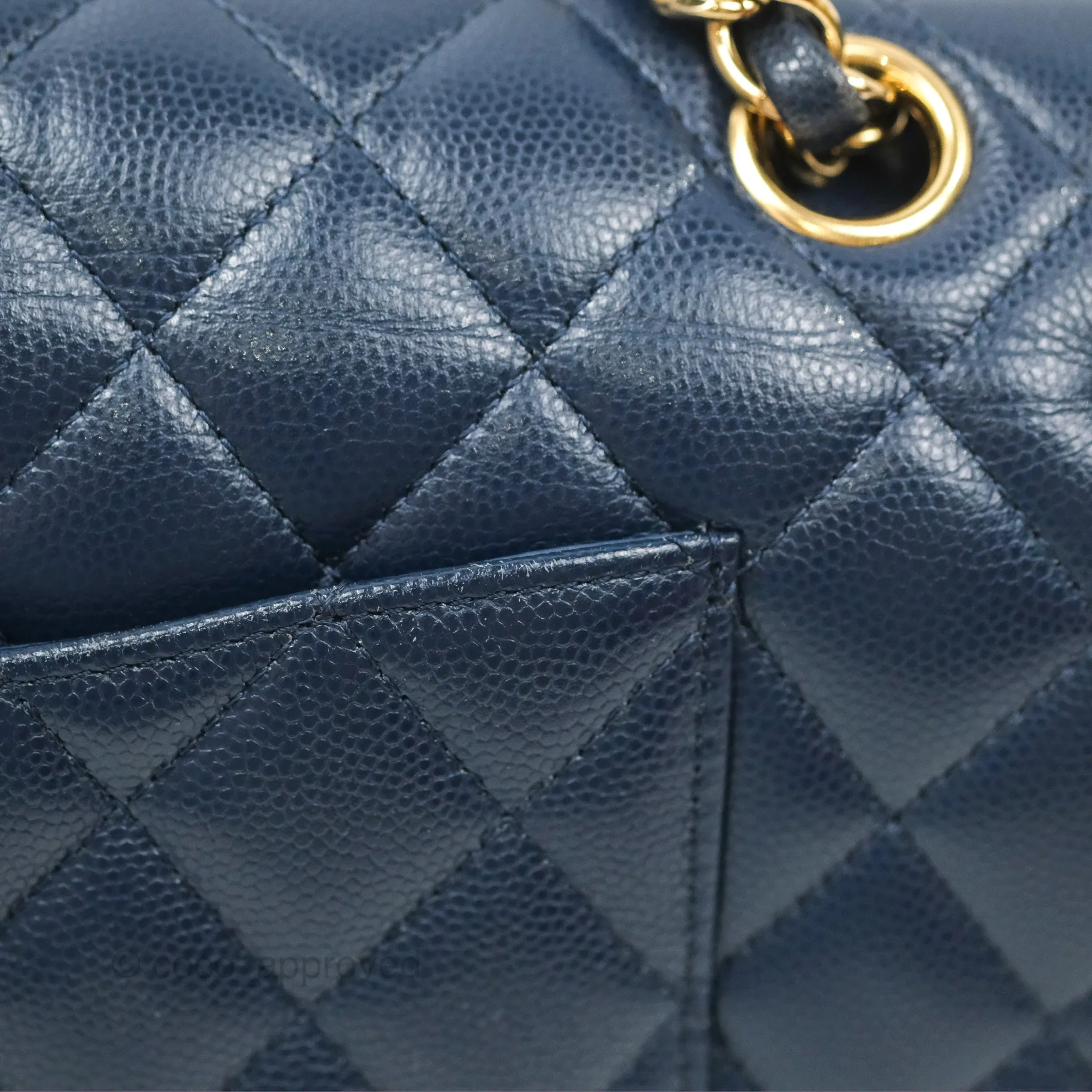 Chanel M/L Medium Classic Flap Quilted Navy Caviar Gold Hardware