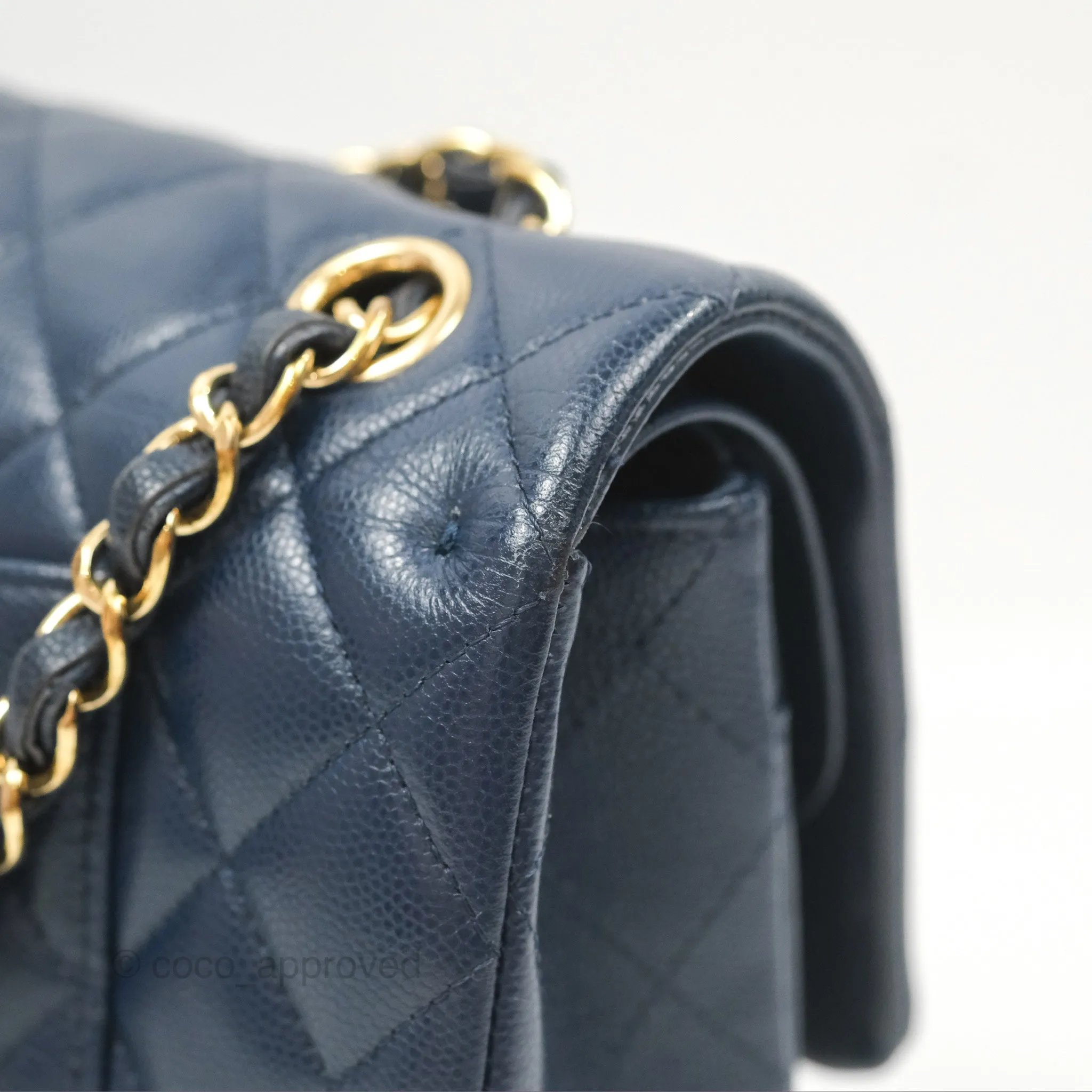 Chanel M/L Medium Classic Flap Quilted Navy Caviar Gold Hardware