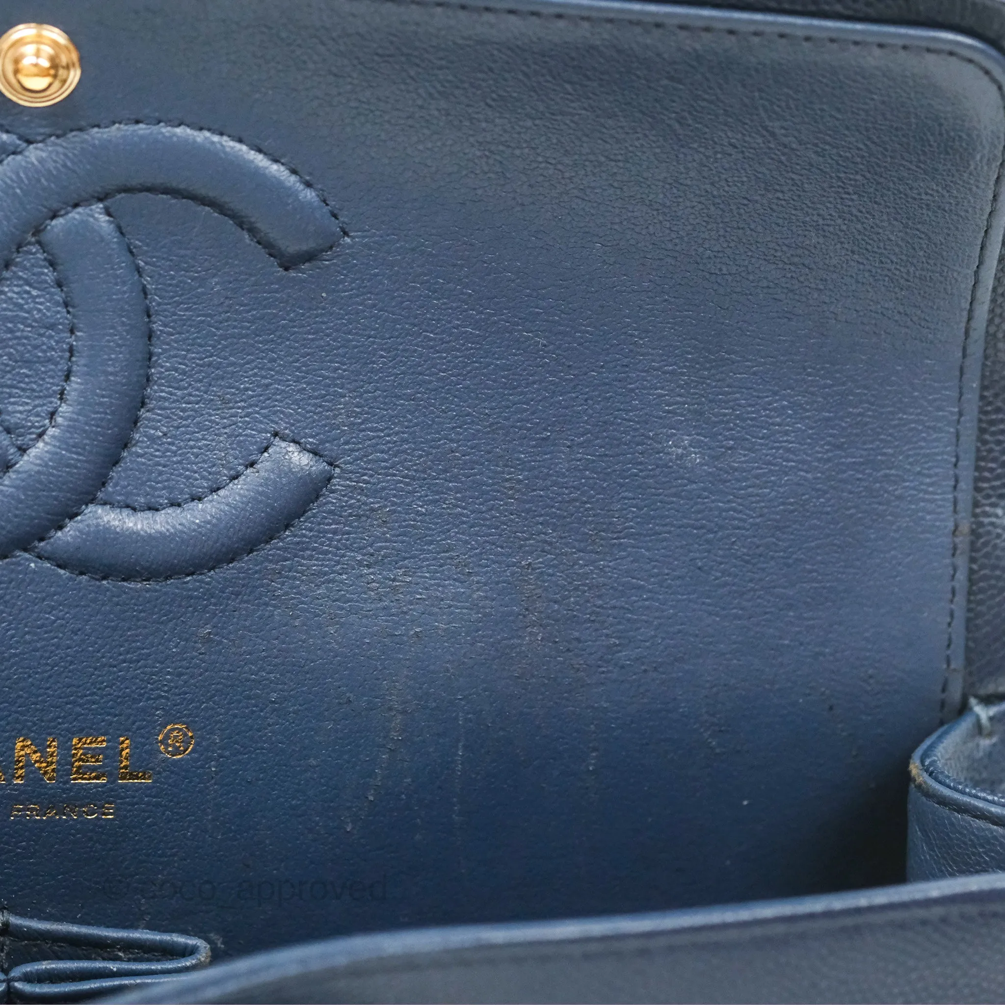 Chanel M/L Medium Classic Flap Quilted Navy Caviar Gold Hardware