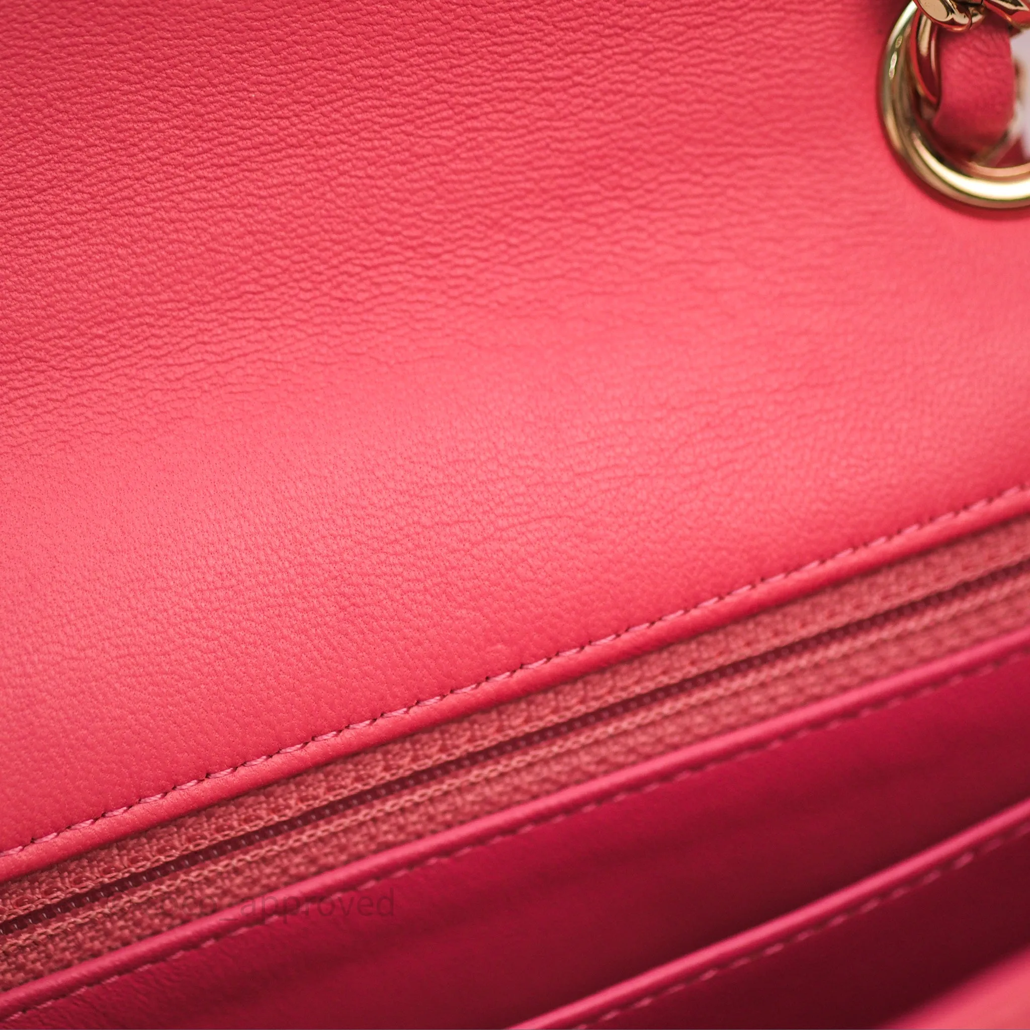 Chanel M/L Medium Flap Bag Valentine Limited Edition Pink Lambskin Gold Hardware