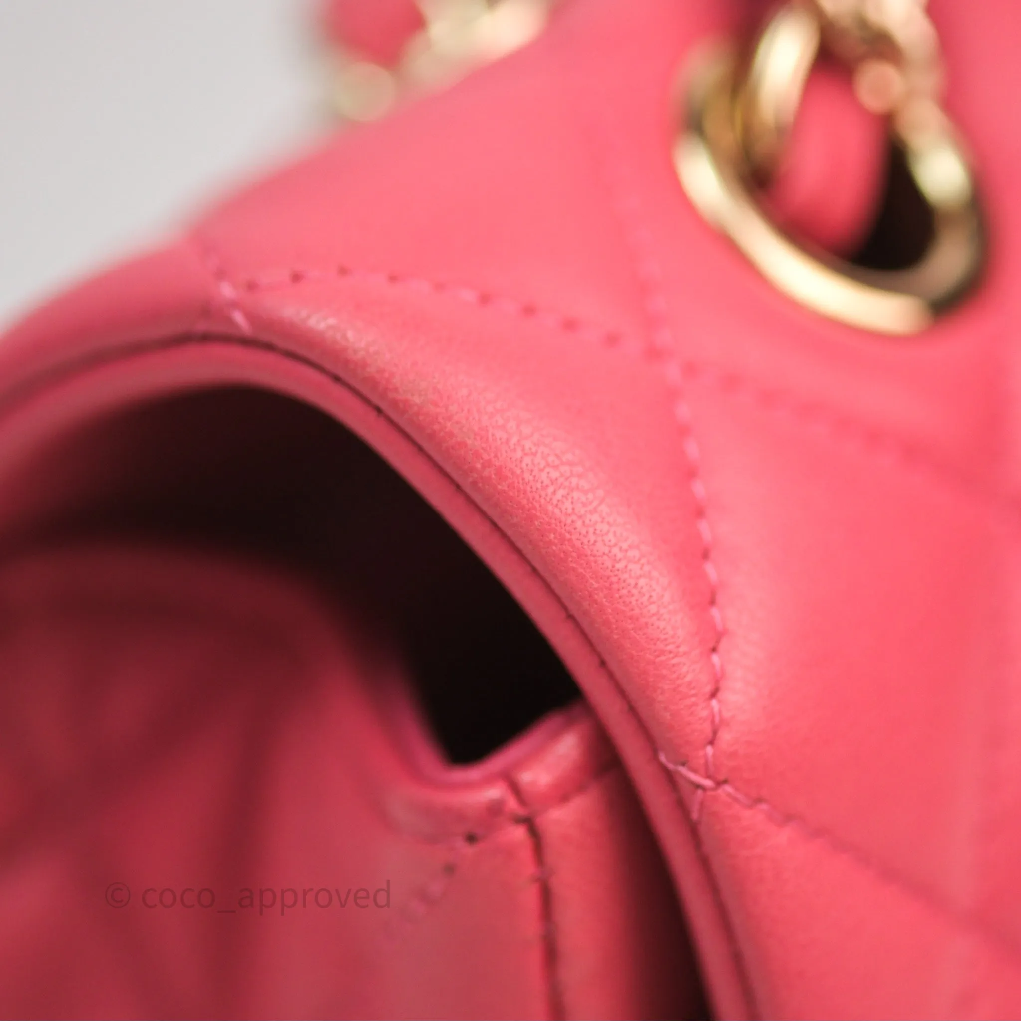 Chanel M/L Medium Flap Bag Valentine Limited Edition Pink Lambskin Gold Hardware