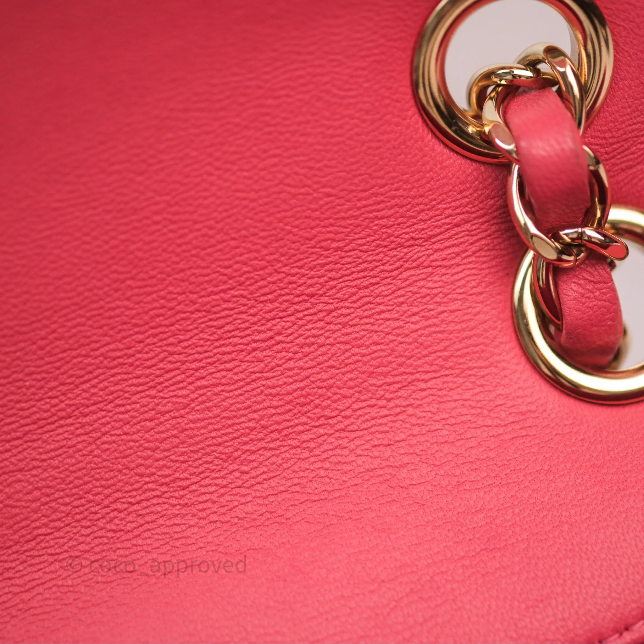 Chanel M/L Medium Flap Bag Valentine Limited Edition Pink Lambskin Gold Hardware
