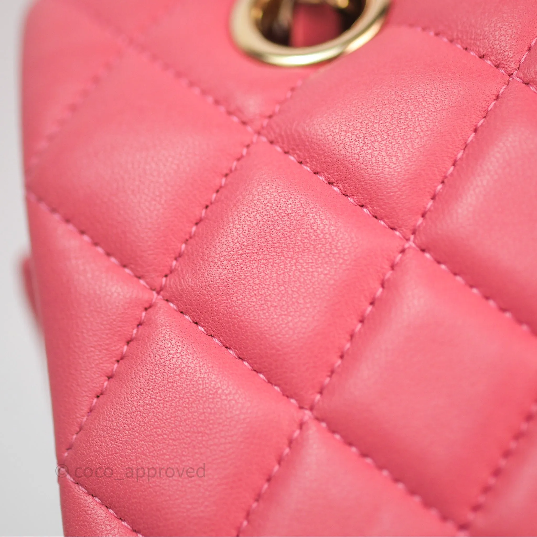 Chanel M/L Medium Flap Bag Valentine Limited Edition Pink Lambskin Gold Hardware