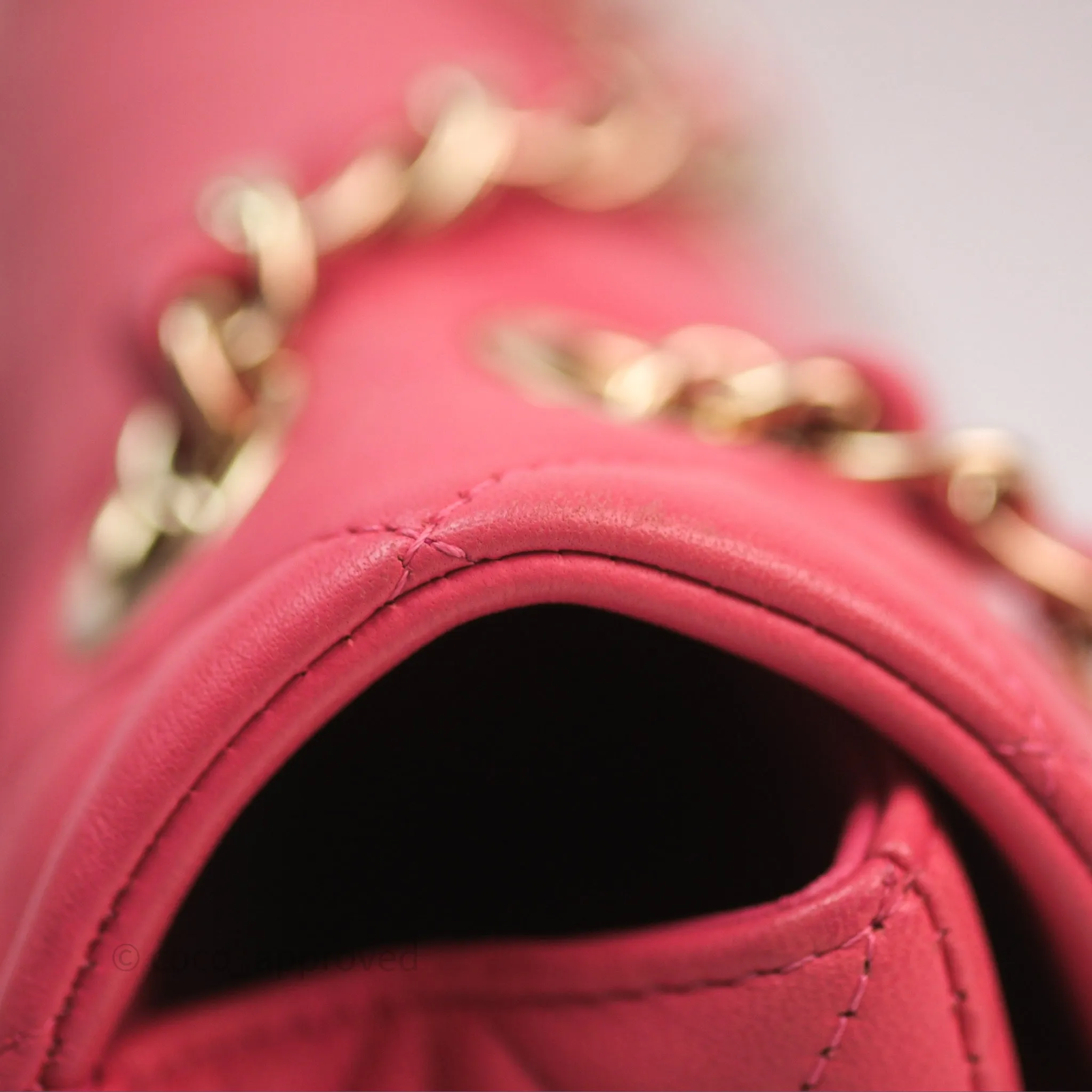 Chanel M/L Medium Flap Bag Valentine Limited Edition Pink Lambskin Gold Hardware