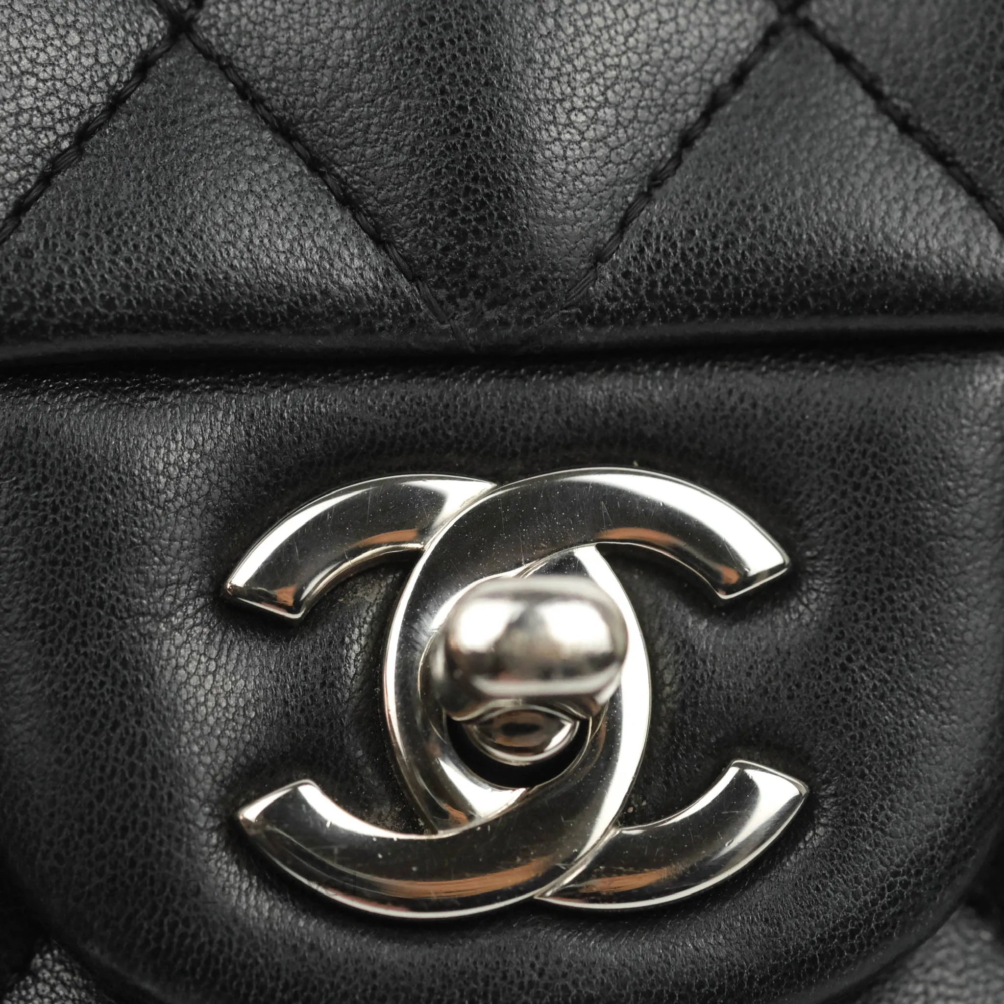 Chanel Quilted Classic M/L Medium Flap Black Lambskin Silver Hardware