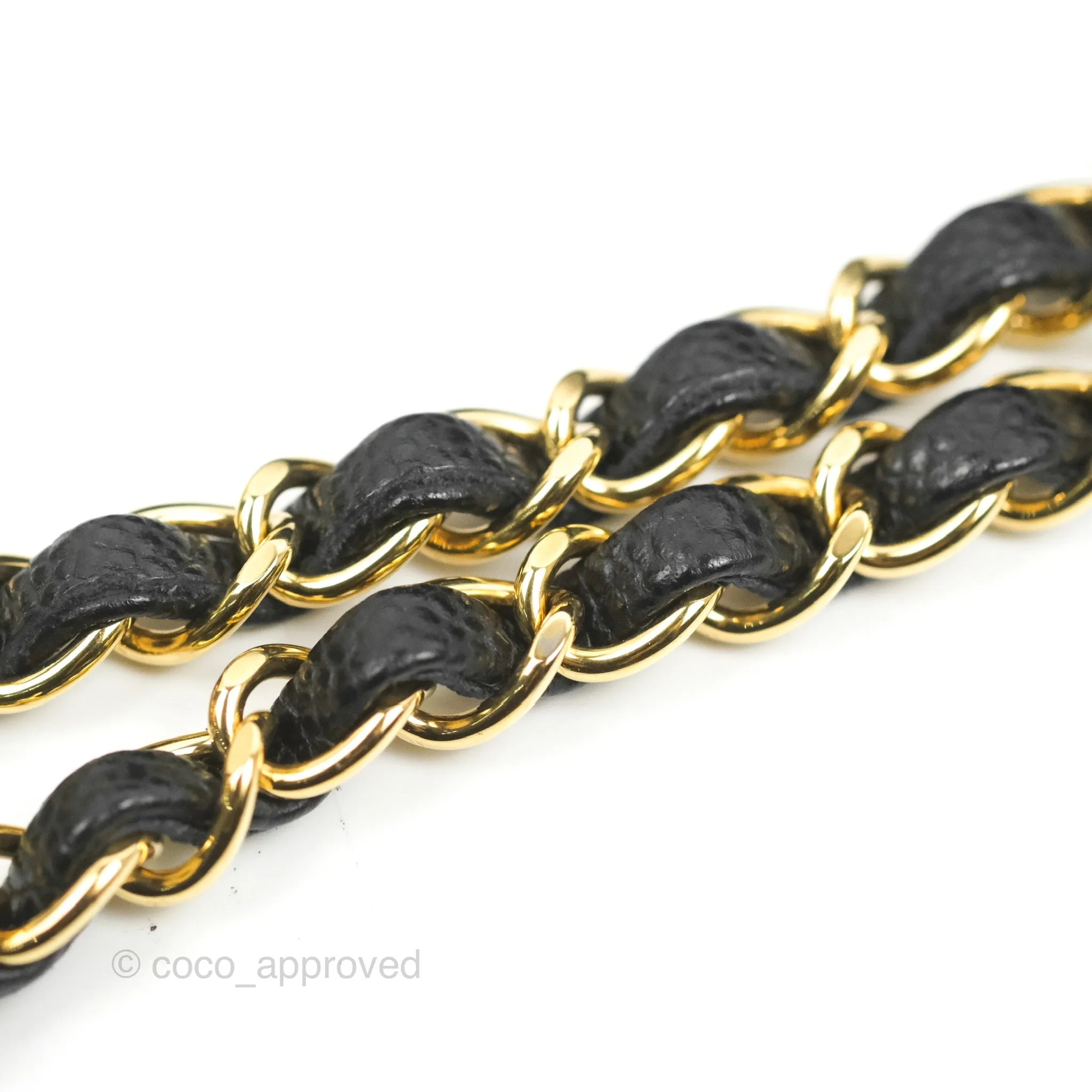 Chanel S/M Small Classic Quilted Flap Black Caviar Gold Hardware