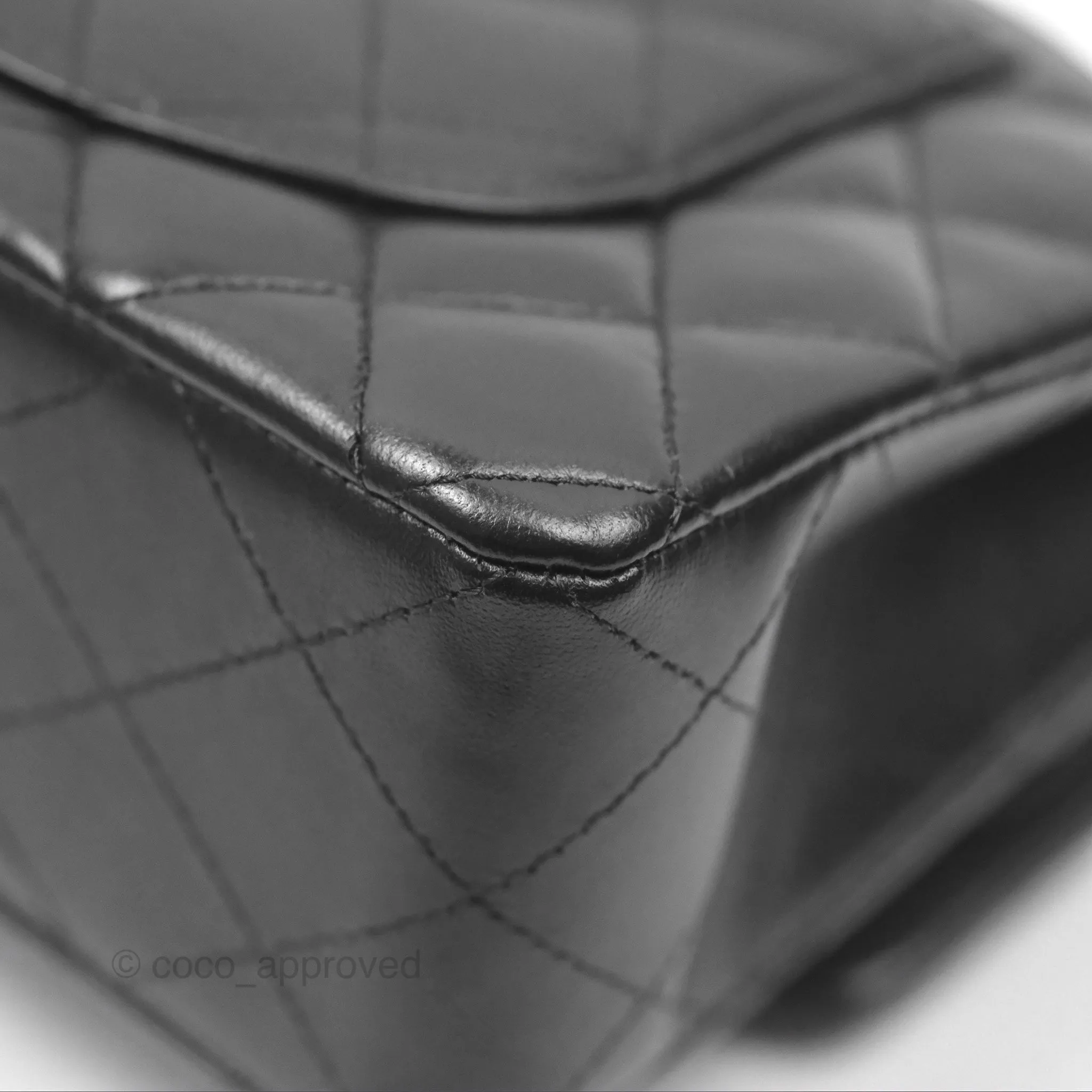 Chanel Small S/M Classic Flap Black Lambskin Gold Hardware