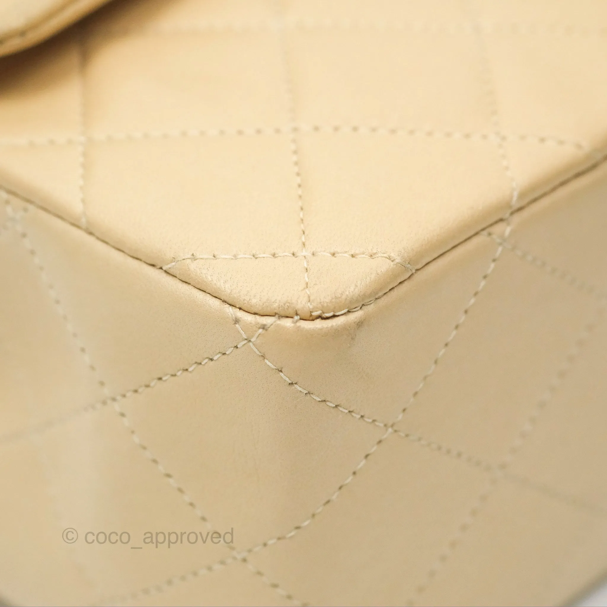 Chanel Vintage Medium Classic Flap Beige Lambskin 24K Gold Hardware