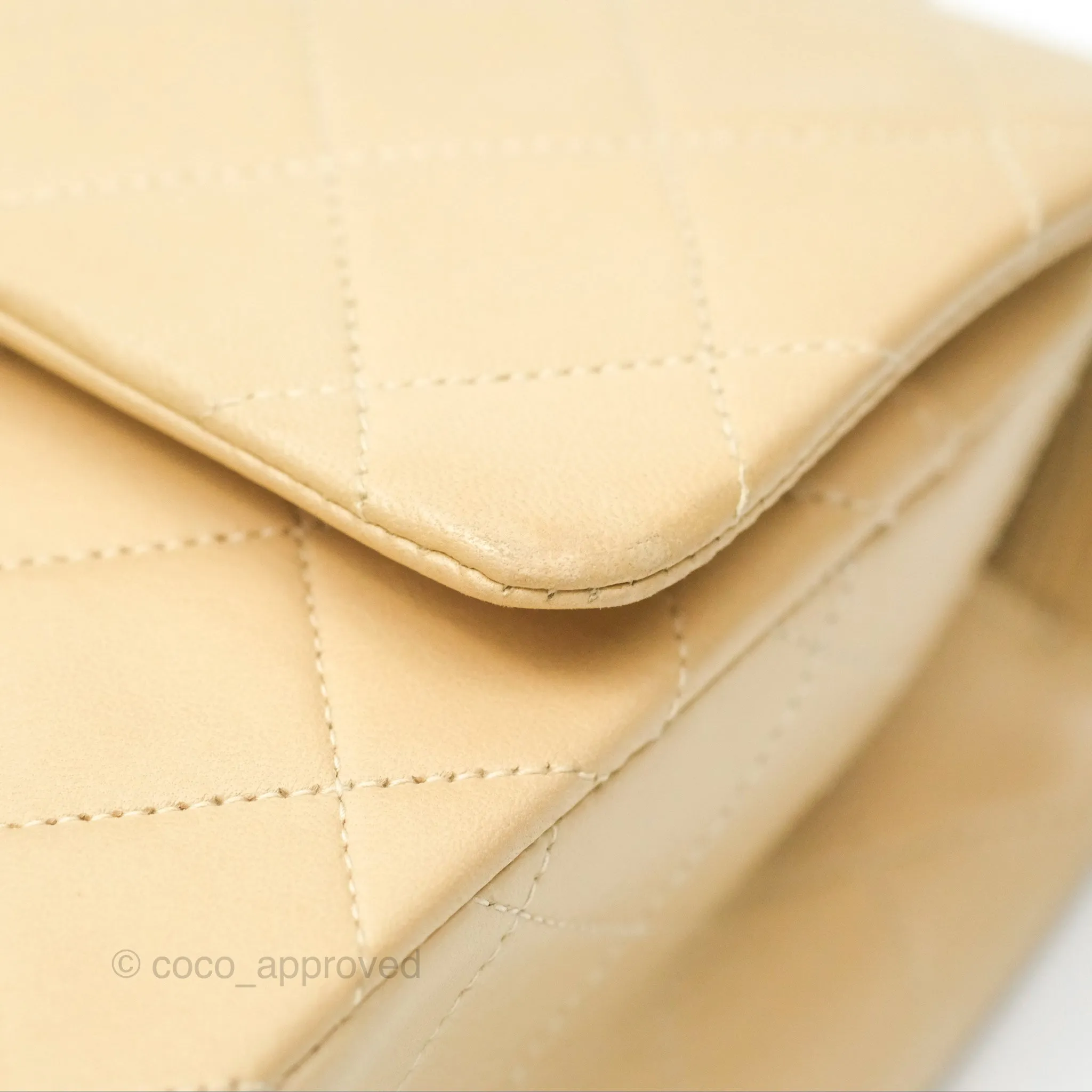 Chanel Vintage Medium Classic Flap Beige Lambskin 24K Gold Hardware