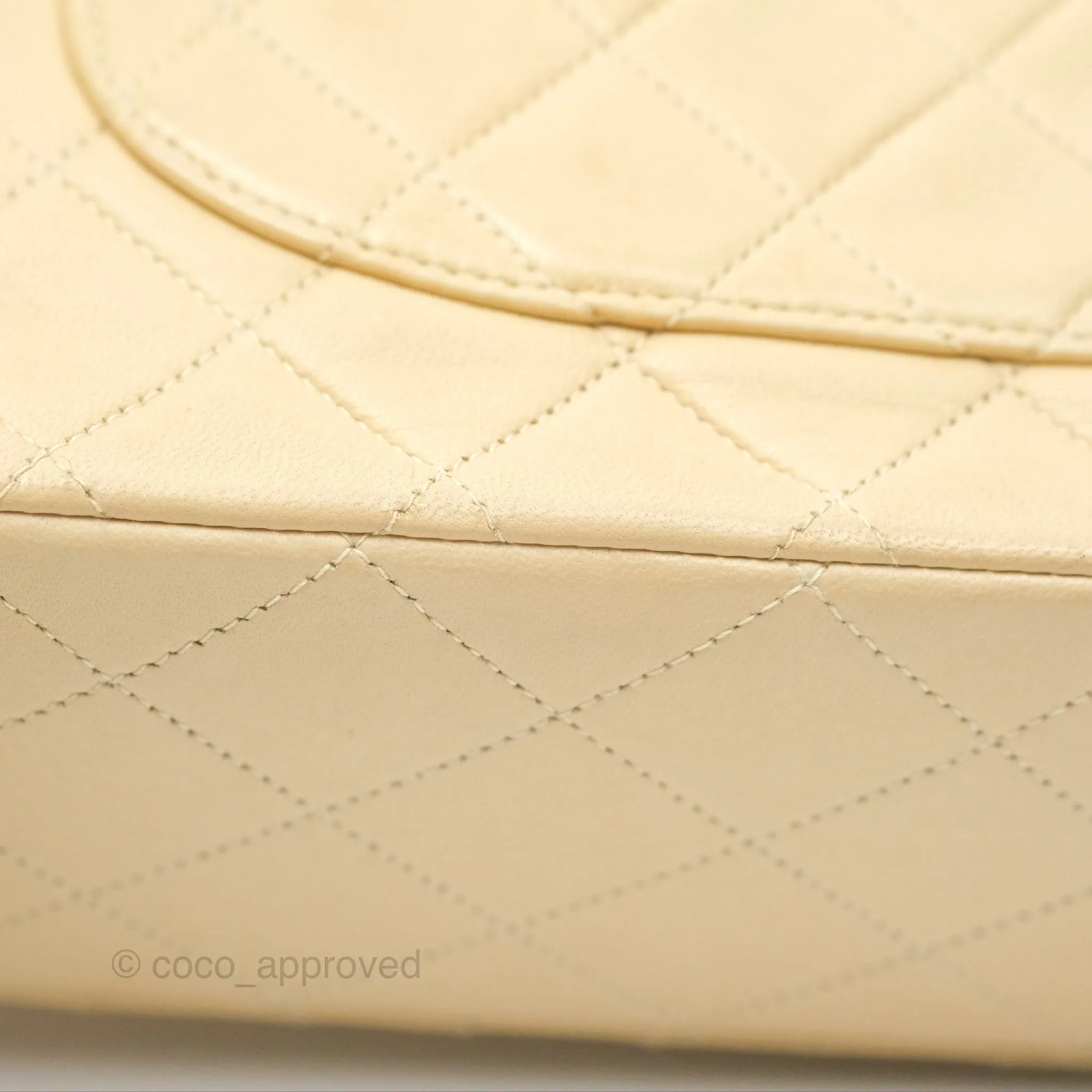 Chanel Vintage Medium Classic Flap Beige Lambskin 24K Gold Hardware