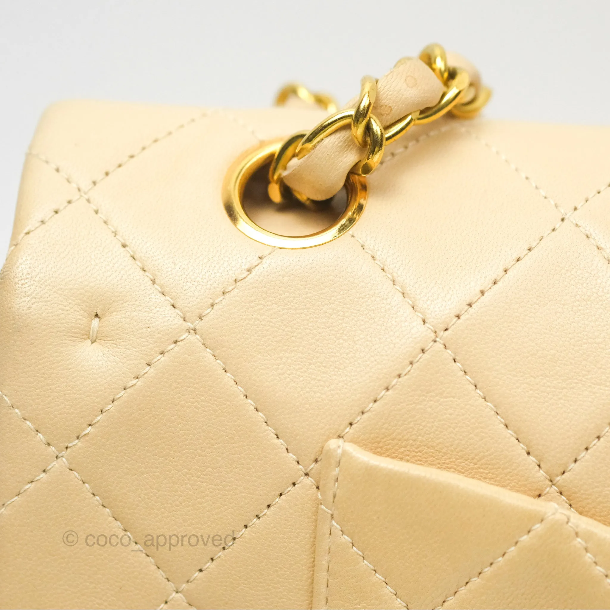 Chanel Vintage Medium Classic Flap Beige Lambskin 24K Gold Hardware