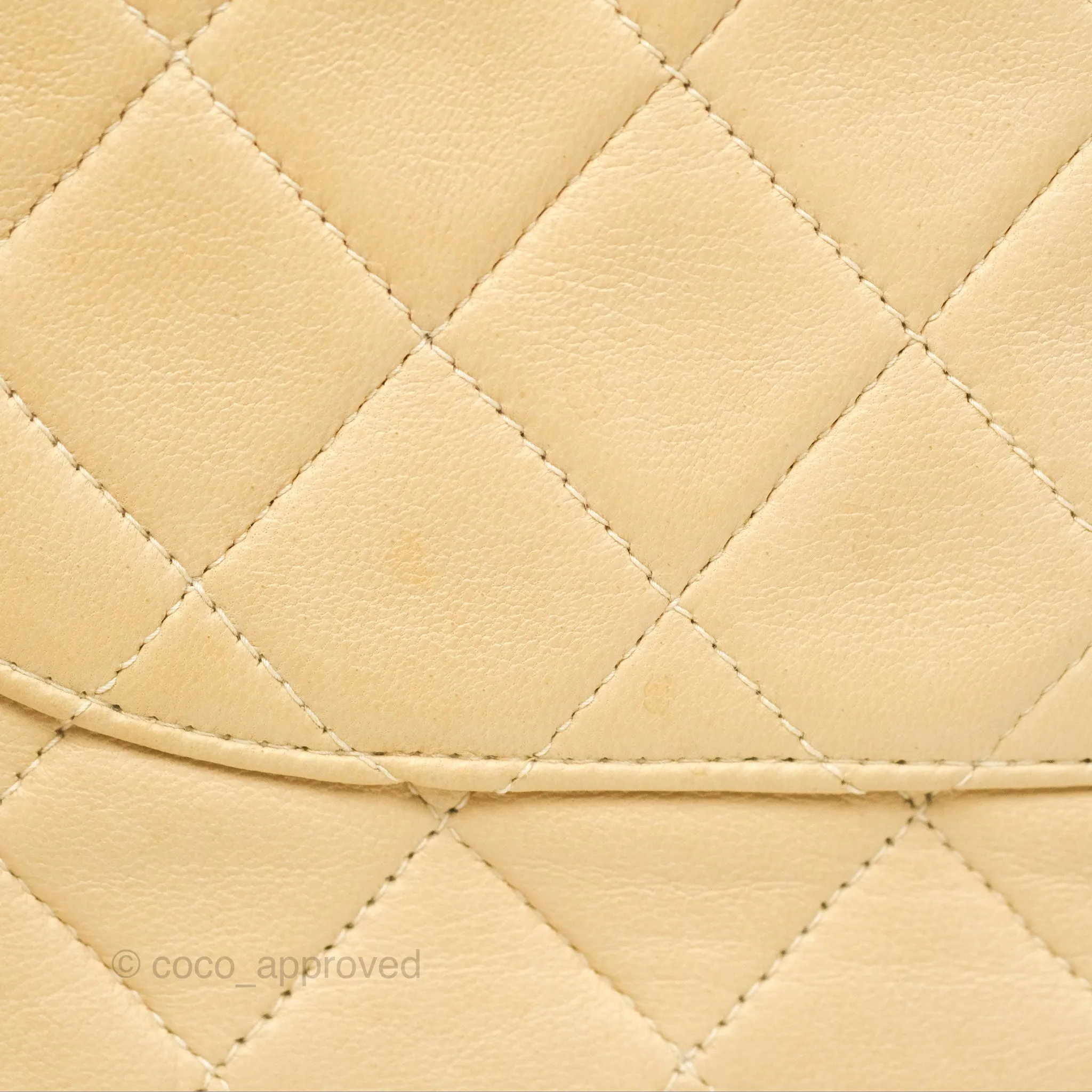 Chanel Vintage Medium Classic Flap Beige Lambskin 24K Gold Hardware