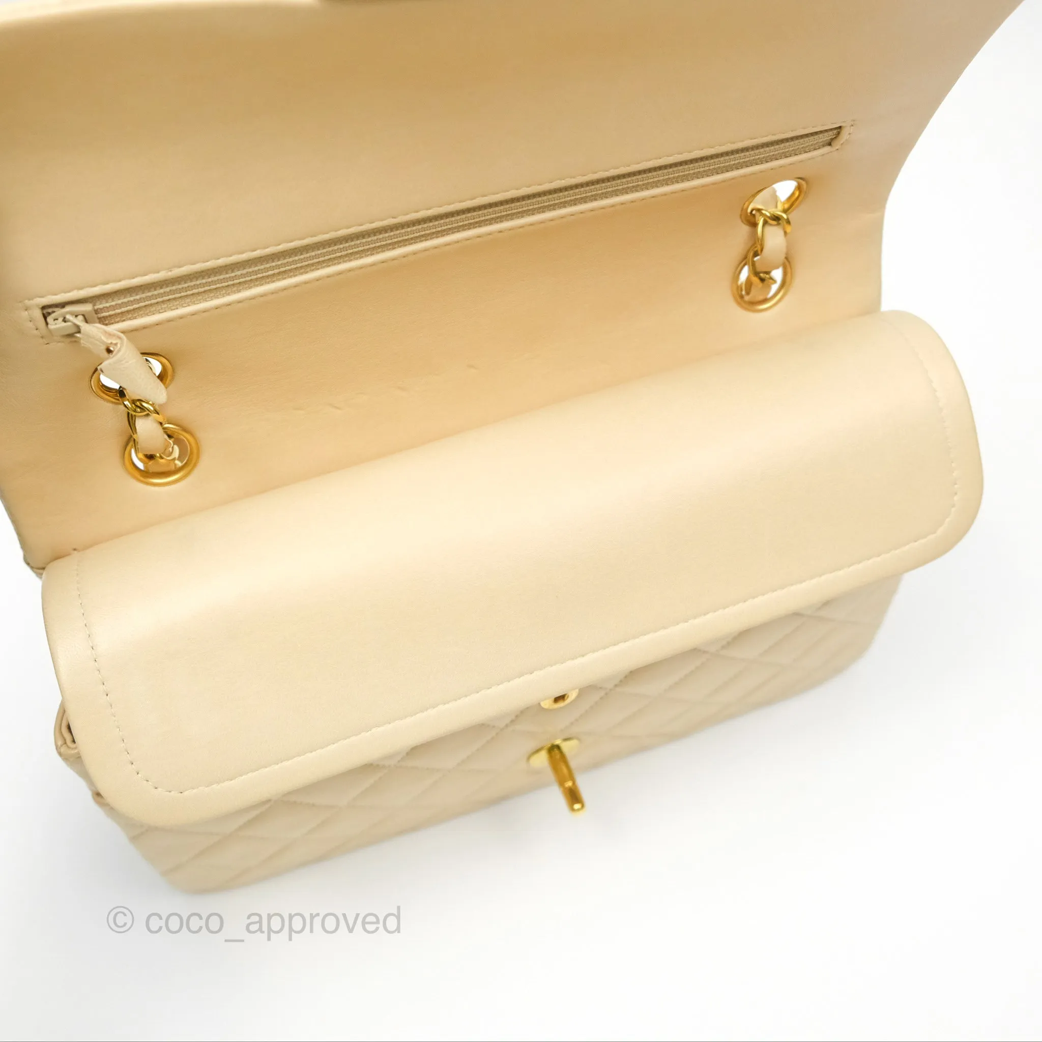 Chanel Vintage Medium Classic Flap Beige Lambskin 24K Gold Hardware