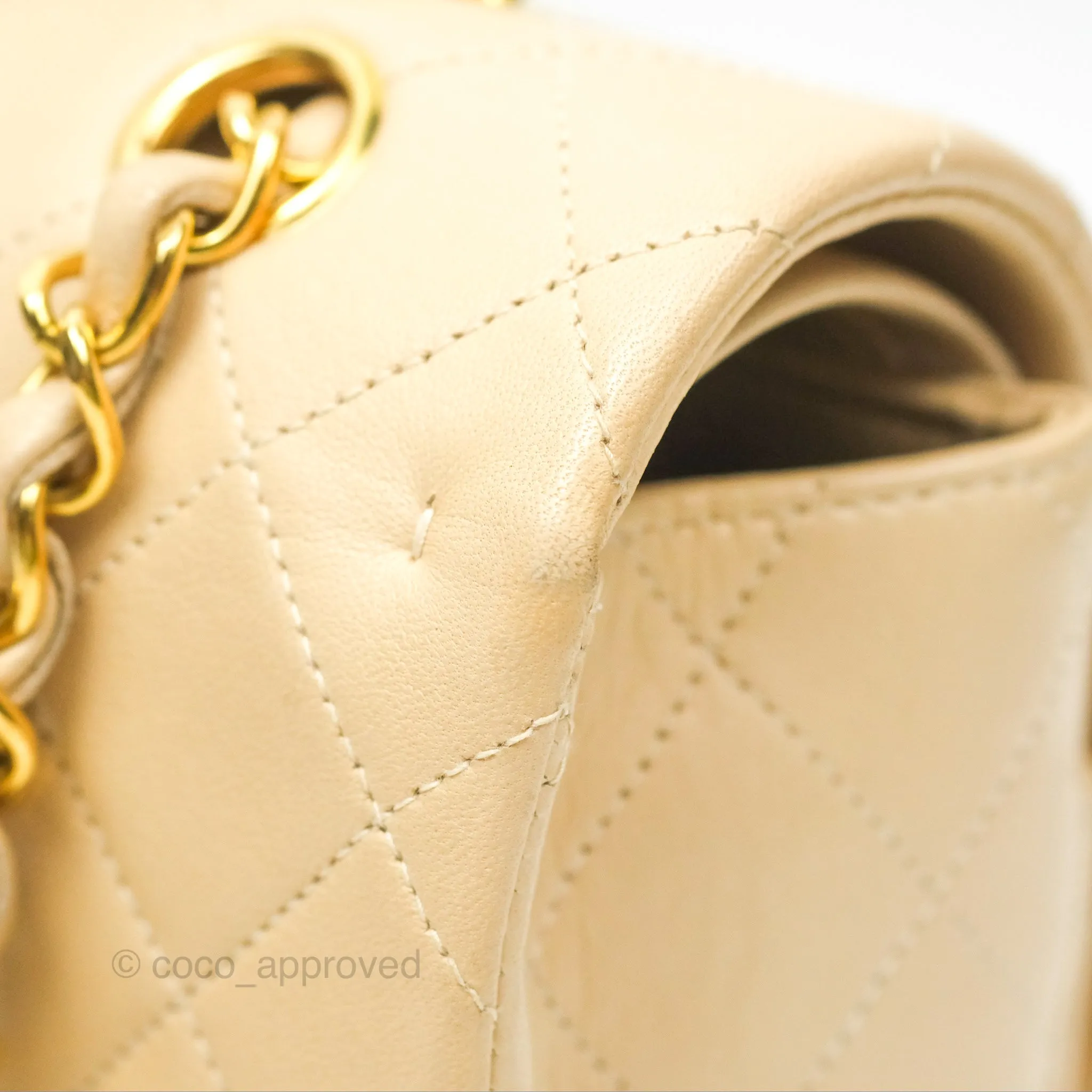 Chanel Vintage Medium Classic Flap Beige Lambskin 24K Gold Hardware