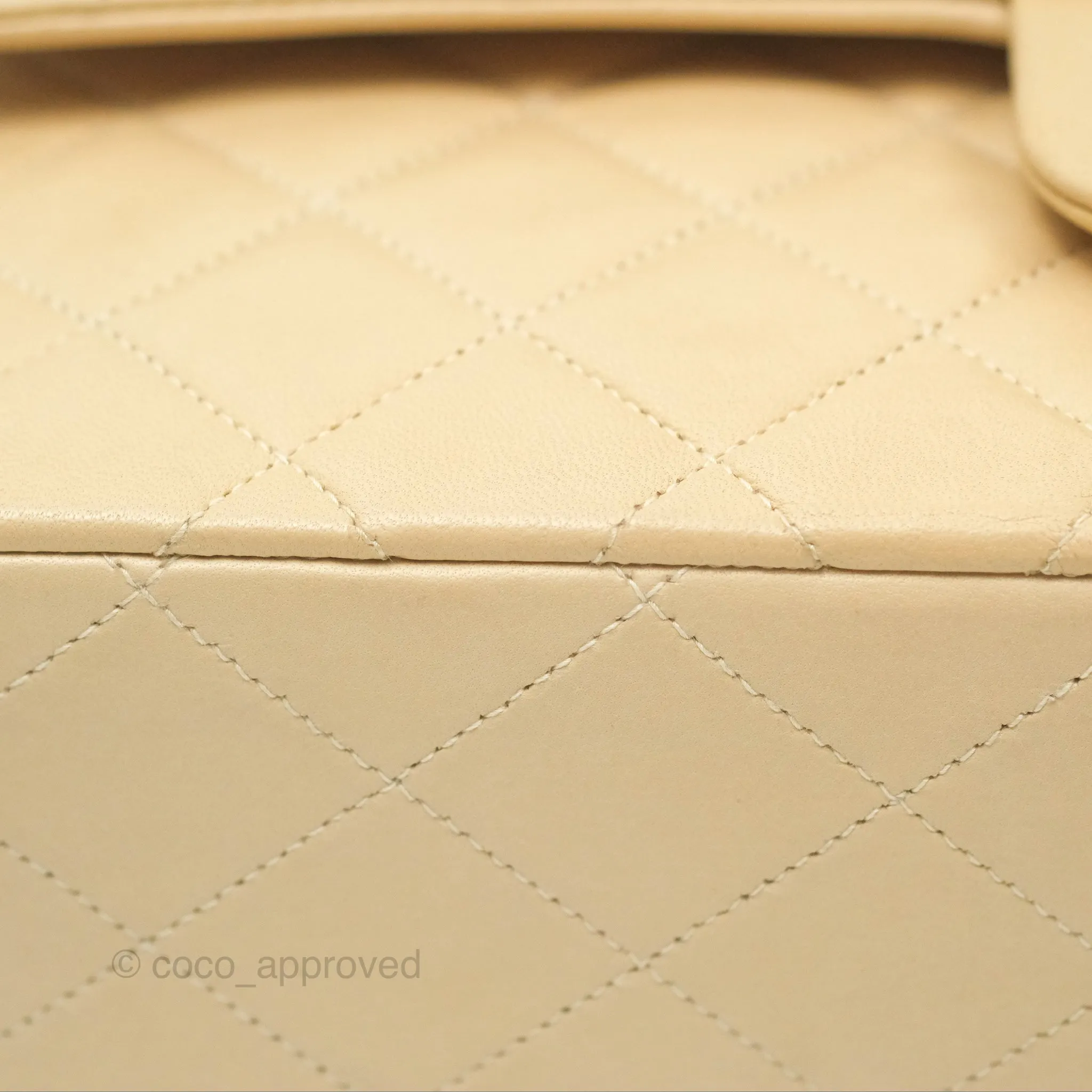 Chanel Vintage Medium Classic Flap Beige Lambskin 24K Gold Hardware