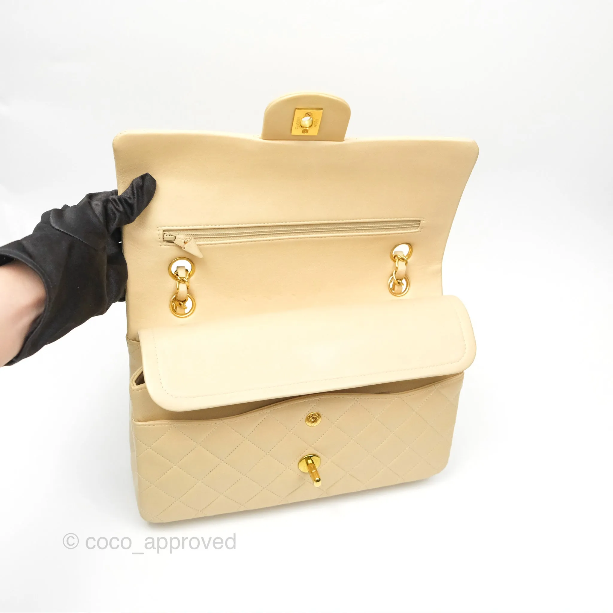 Chanel Vintage Medium Classic Flap Beige Lambskin 24K Gold Hardware