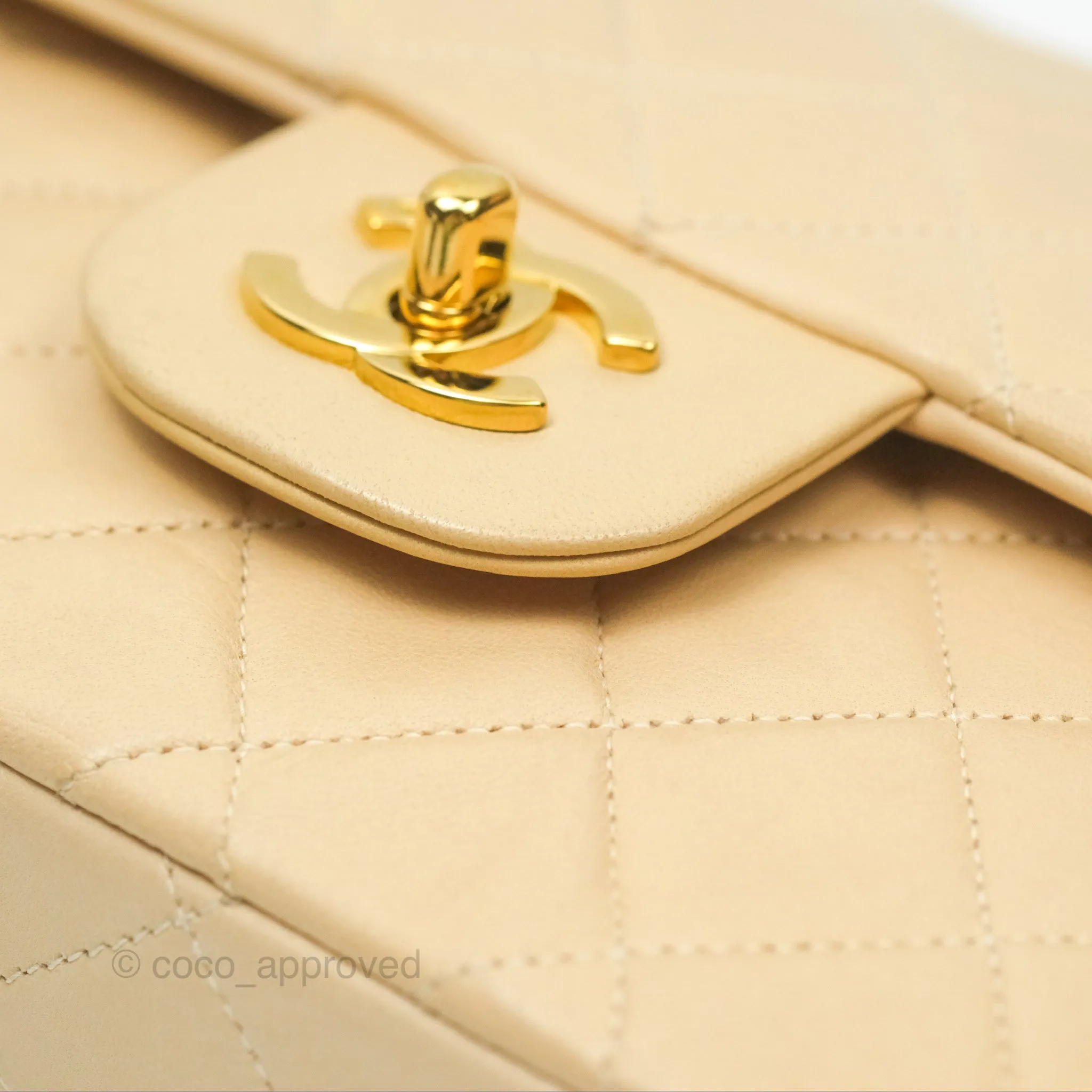 Chanel Vintage Medium Classic Flap Beige Lambskin 24K Gold Hardware