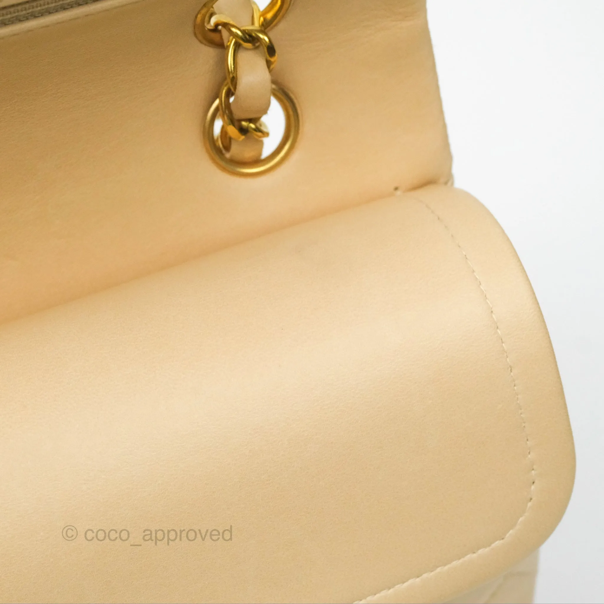 Chanel Vintage Medium Classic Flap Beige Lambskin 24K Gold Hardware