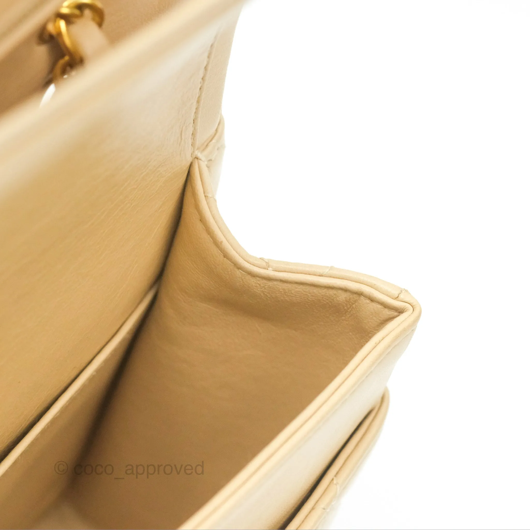 Chanel Vintage Medium Classic Flap Beige Lambskin 24K Gold Hardware