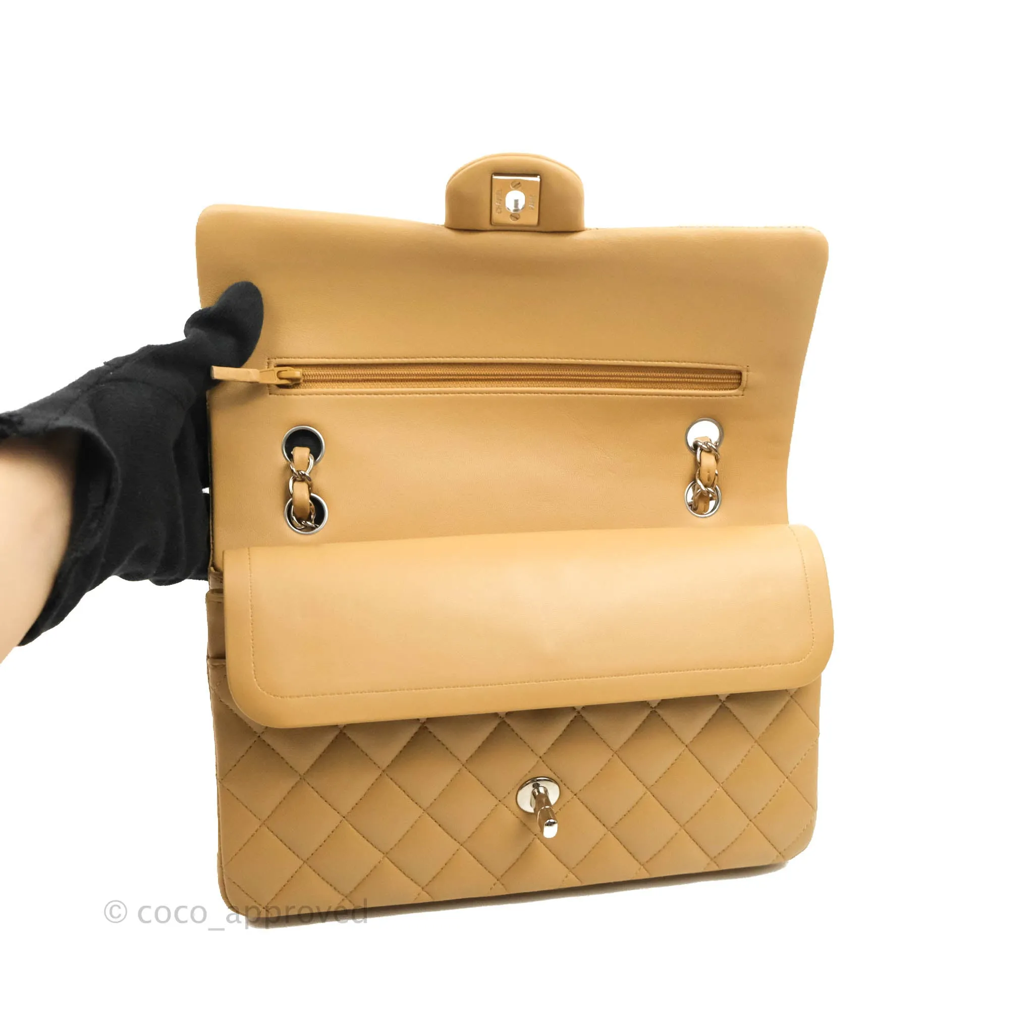 Classic M/L Medium Flap Quilted Dark Beige Lambskin Silver Hardware