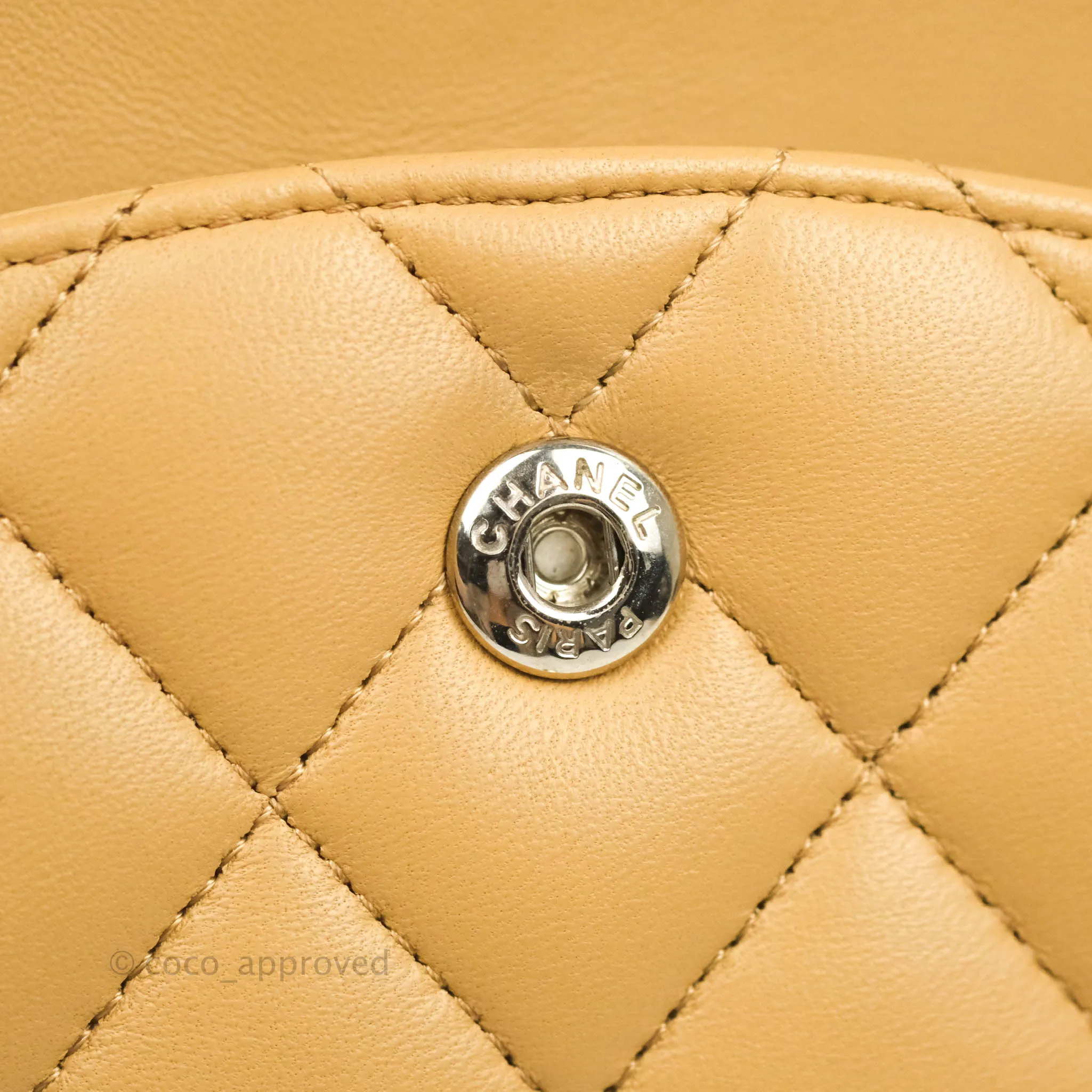 Classic M/L Medium Flap Quilted Dark Beige Lambskin Silver Hardware