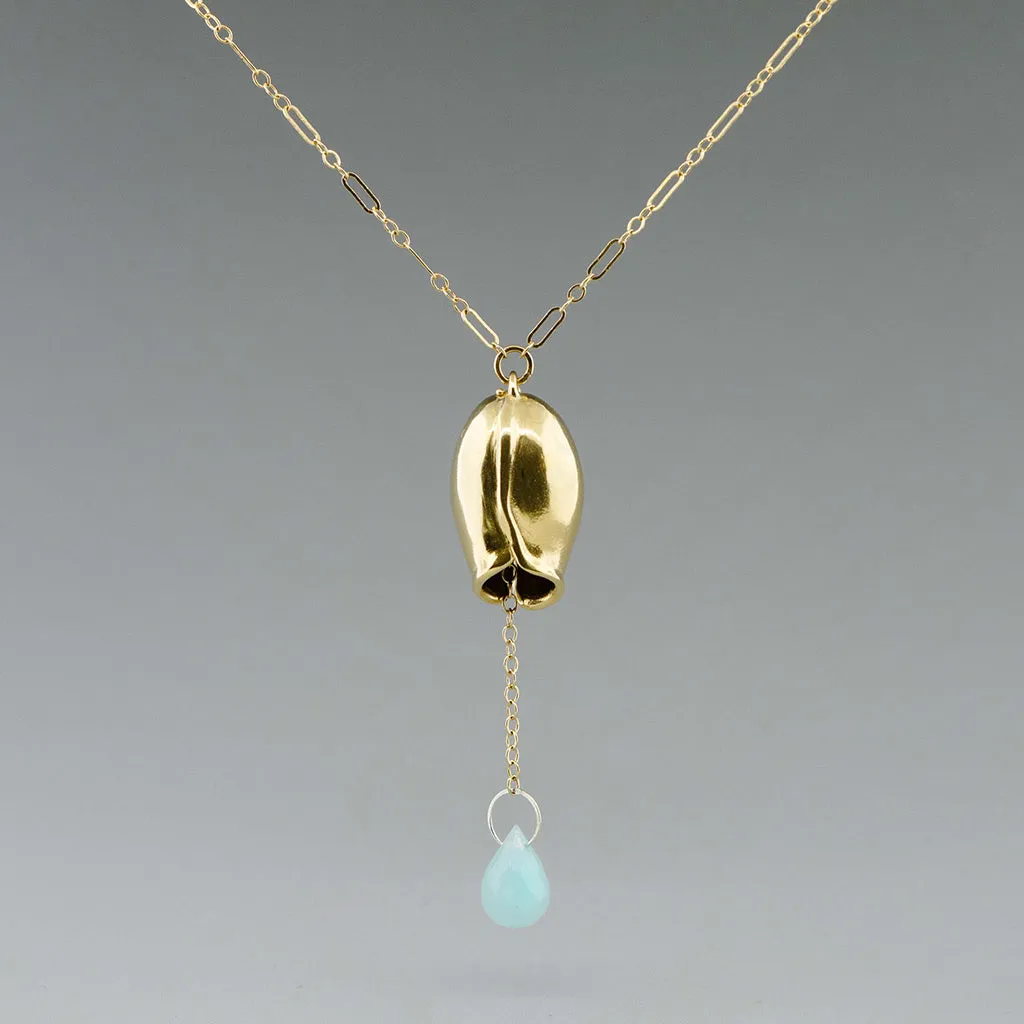 Classic pod and gemstone necklace
