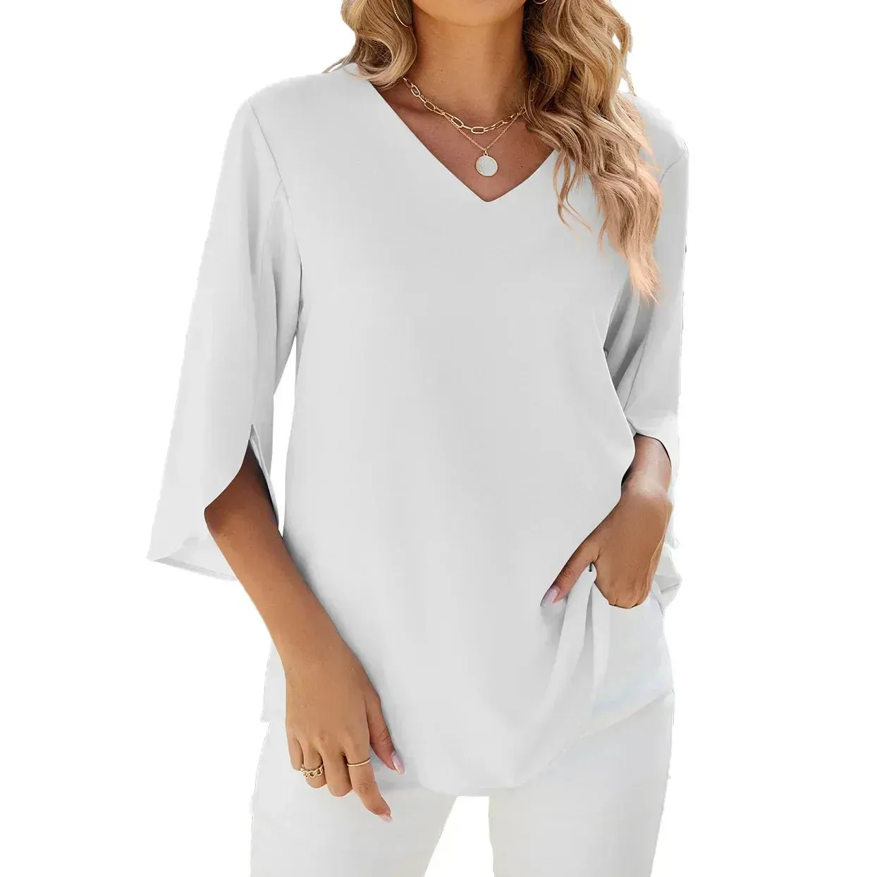 Columba® | Elegant V-Neck Blouse