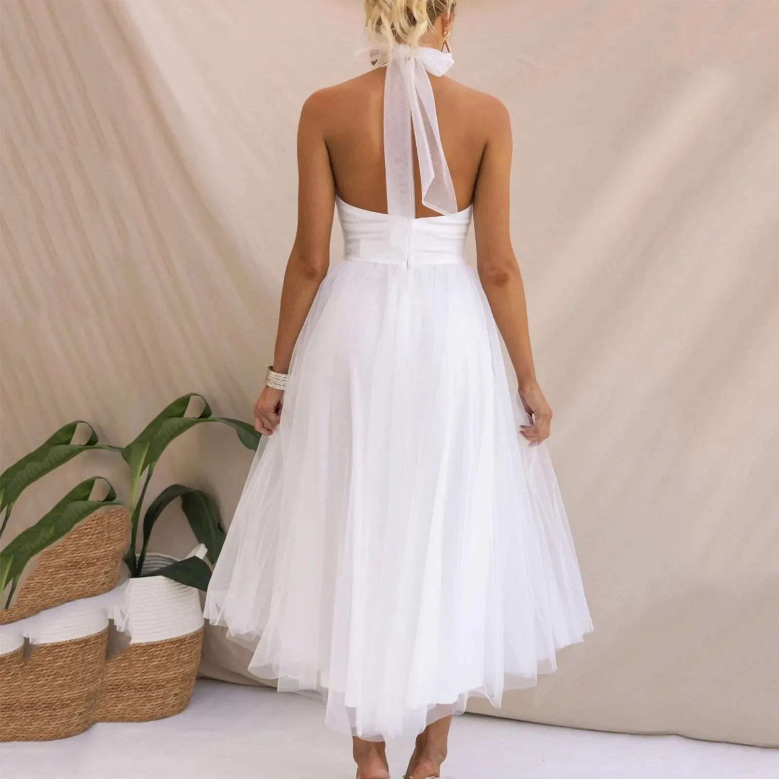 Coraline - Elegant sleeveless dress