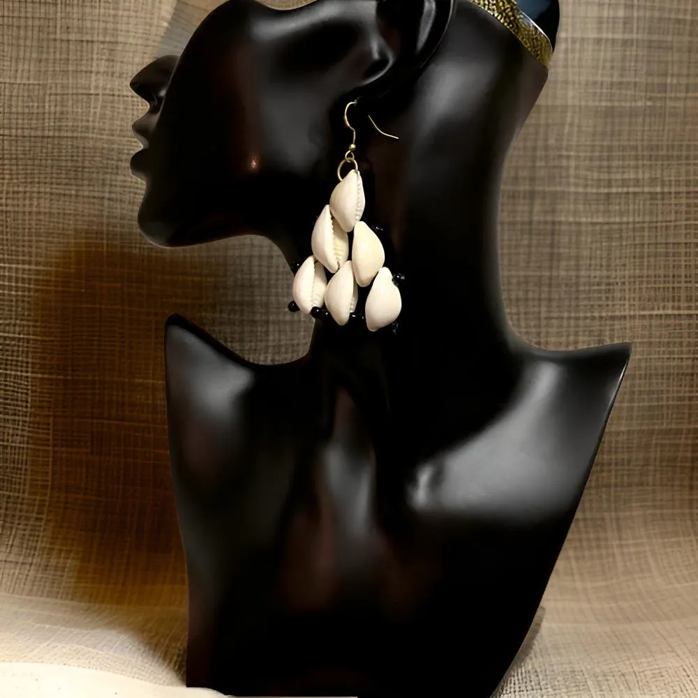 Cowrie Shell Triangle Style Necklace & Earring Set