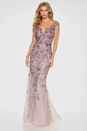 Delicate Floral Embroidered Trumpet Gown