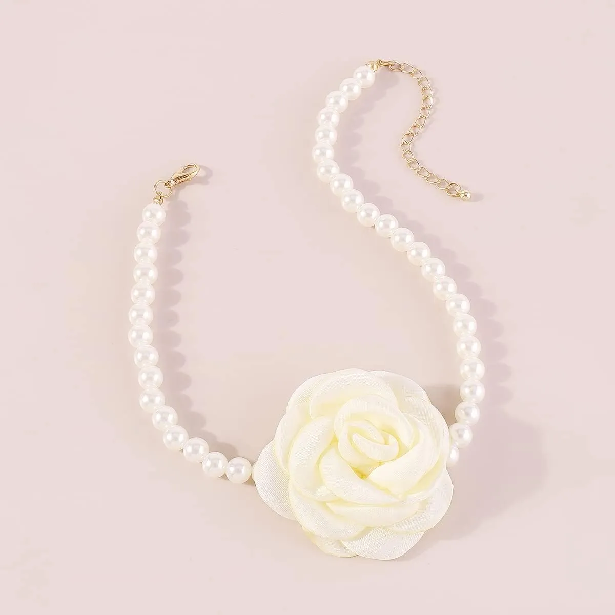 Elegant Pearl Floral Choker Necklace