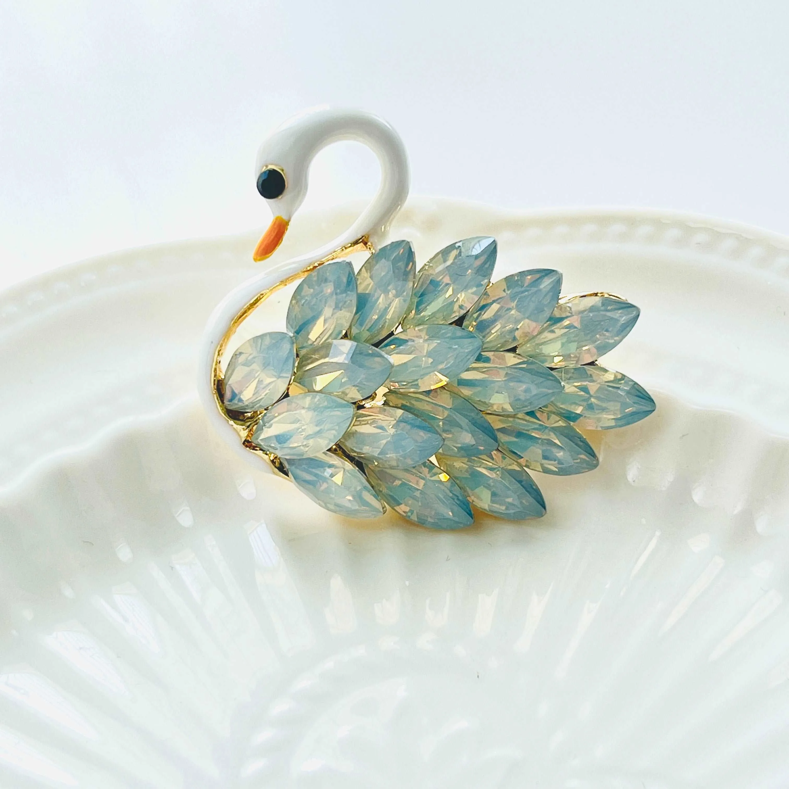 Elegant White Swan Brooch