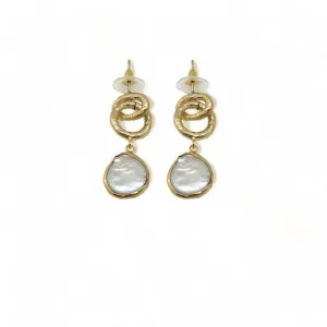 Gold-Plated Chain Earrings with Round Shape Pearl | Classic Handmade Jewelry | Elegant Pearl Drop Earrings