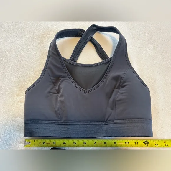 Gymshark medium sports bra black workout fitness cardio sweat athletic athlete