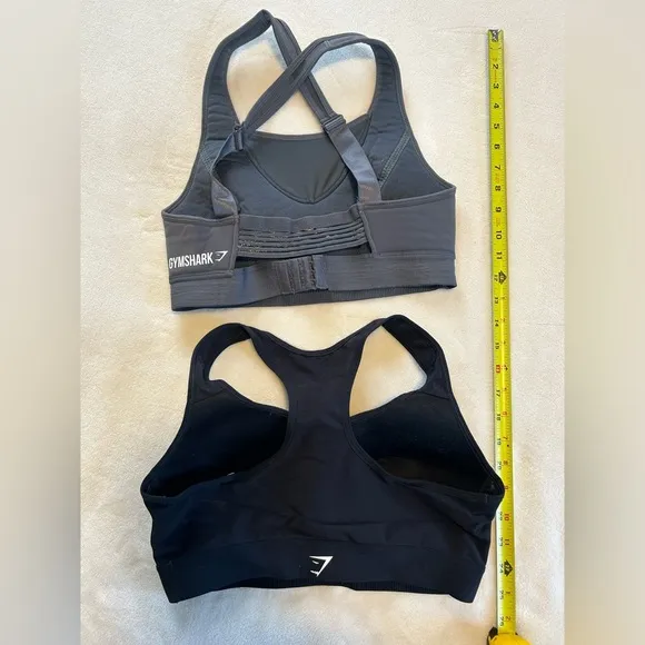 Gymshark medium sports bra black workout fitness cardio sweat athletic athlete